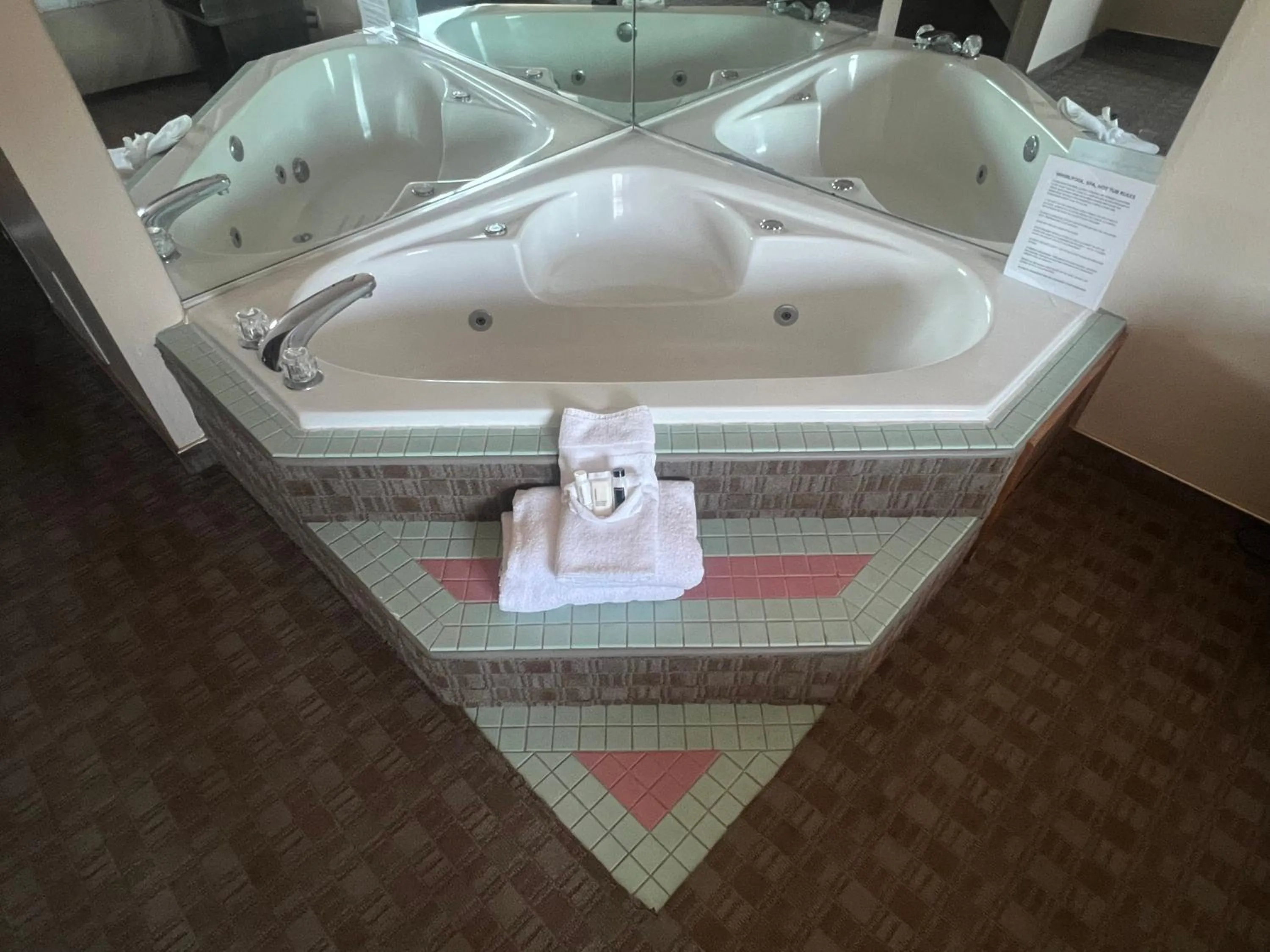 Bath in Super 8 by Wyndham Sturgis