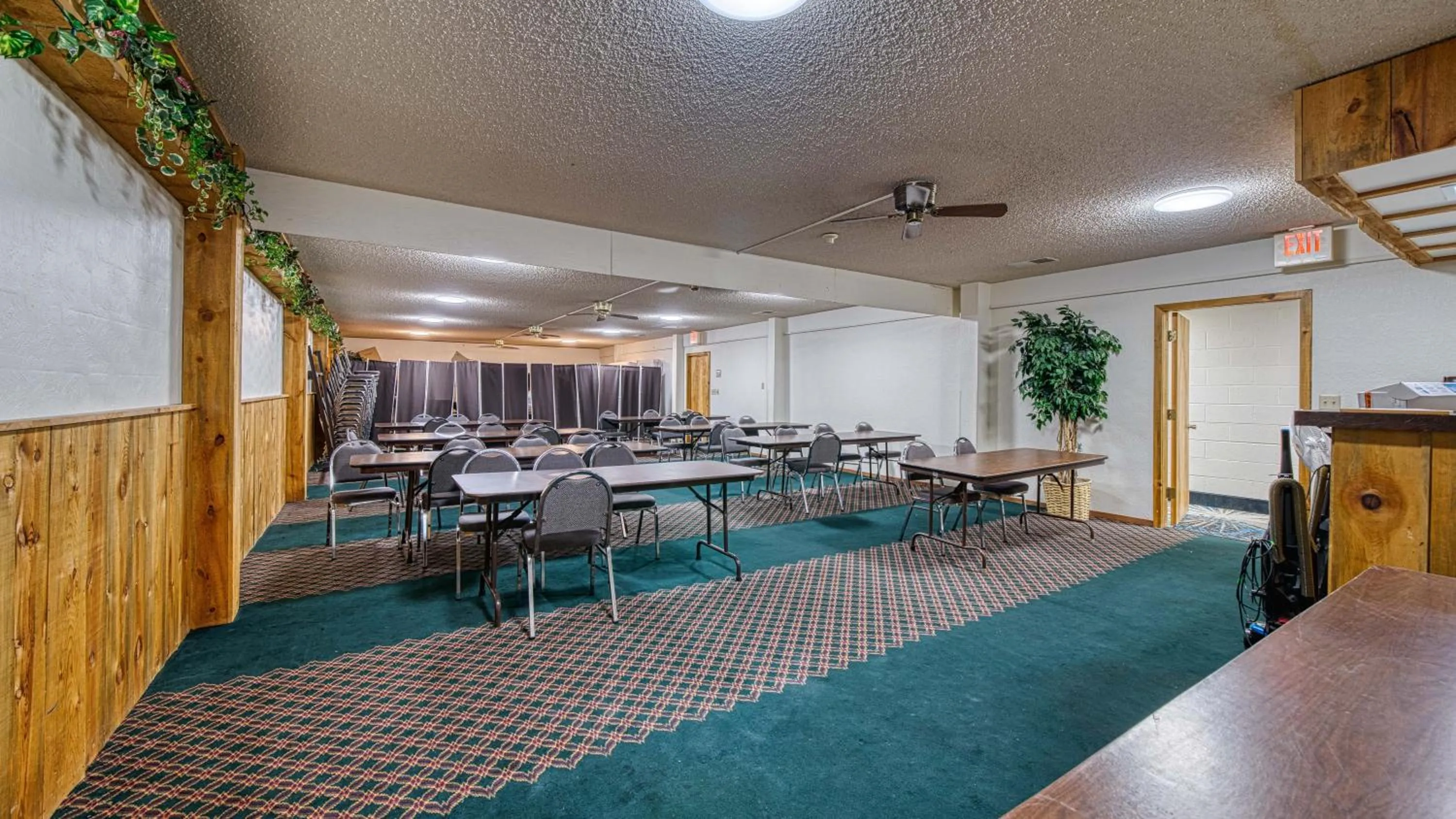 Meeting/conference room in Super 8 by Wyndham Sturgis