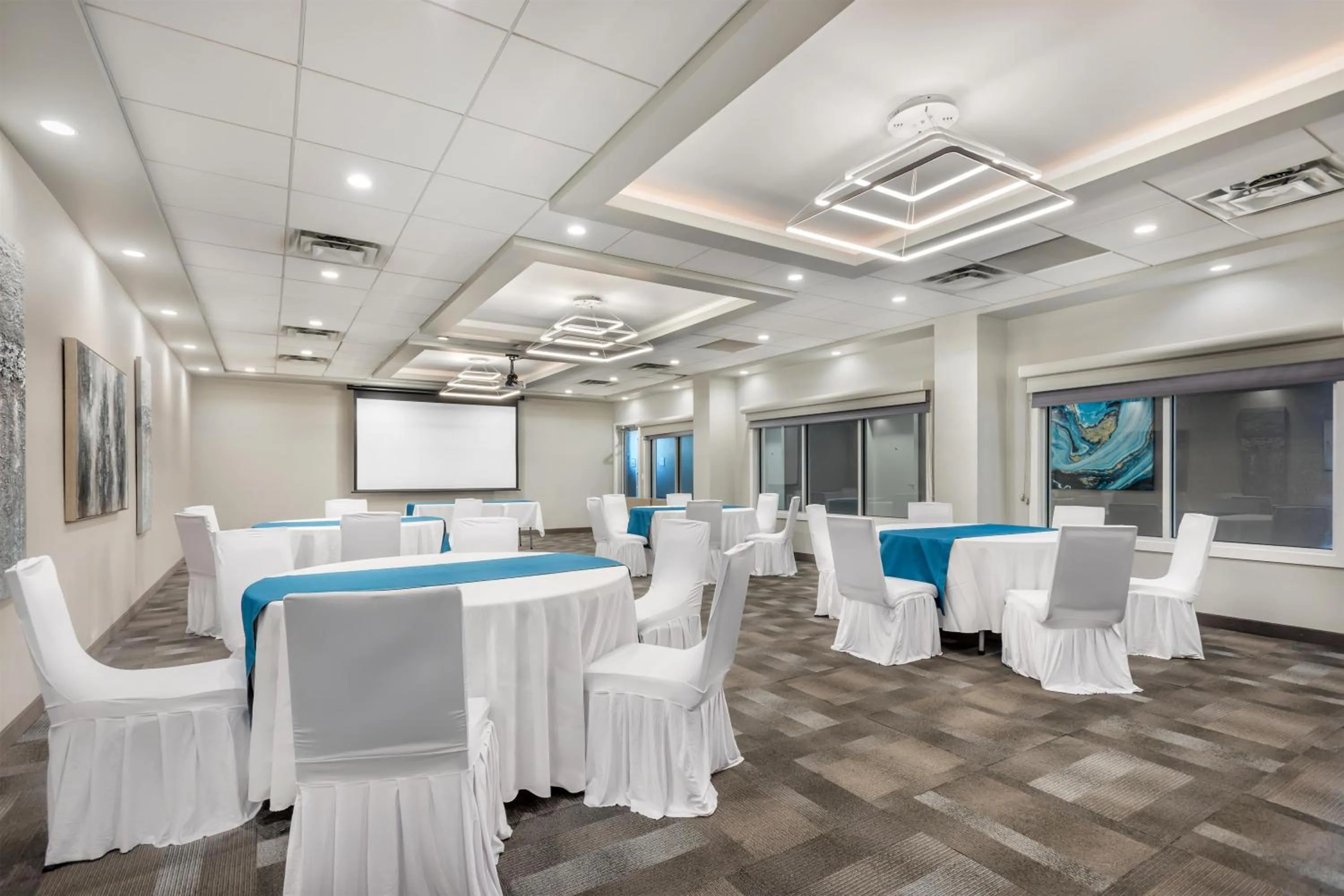 Meeting/conference room in Executive Residency by Best Western Calgary City View North