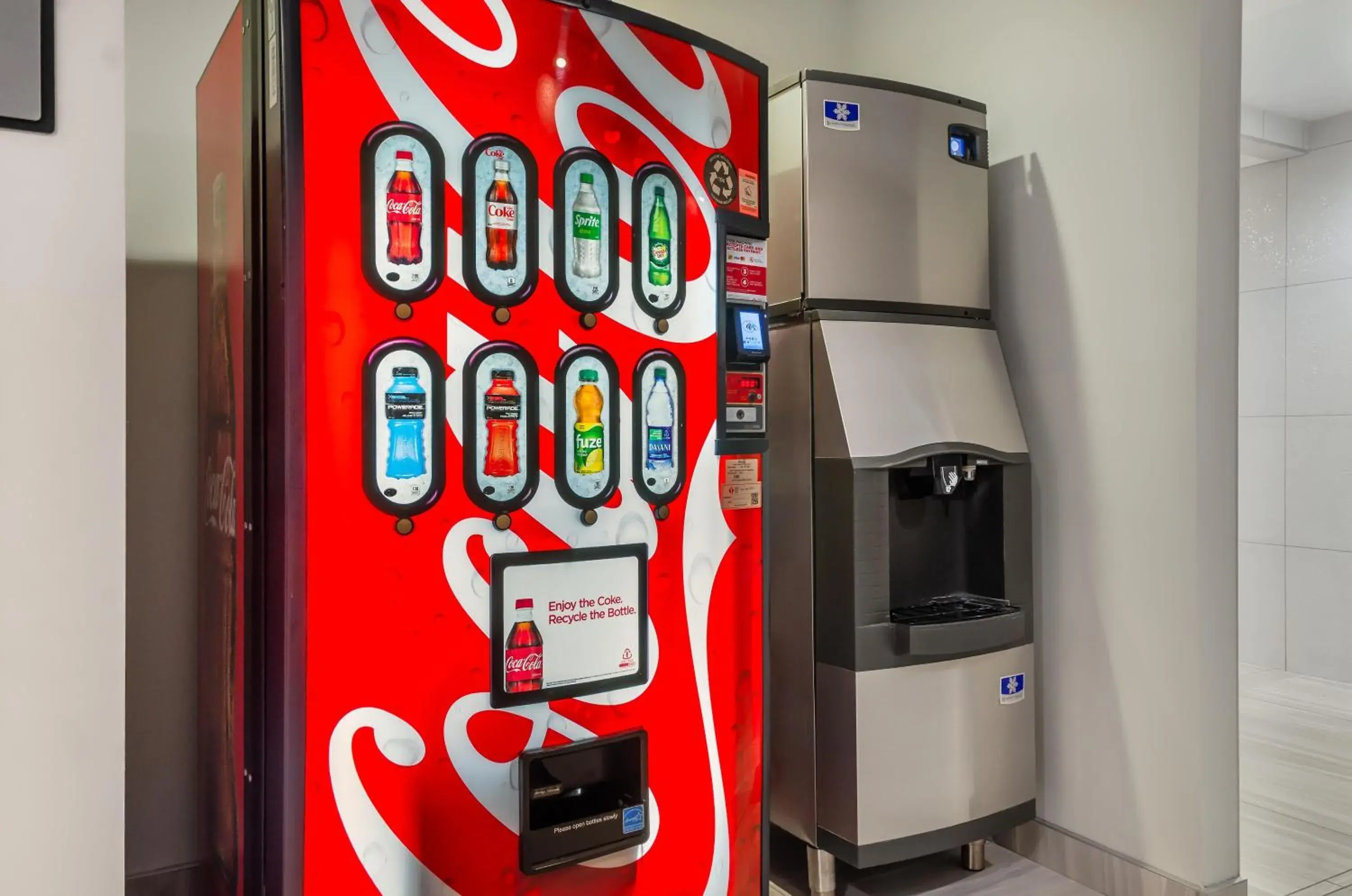 Property building in Executive Residency by Best Western Calgary City View North Property building in Executive Residency by Best Western Calgary City View North