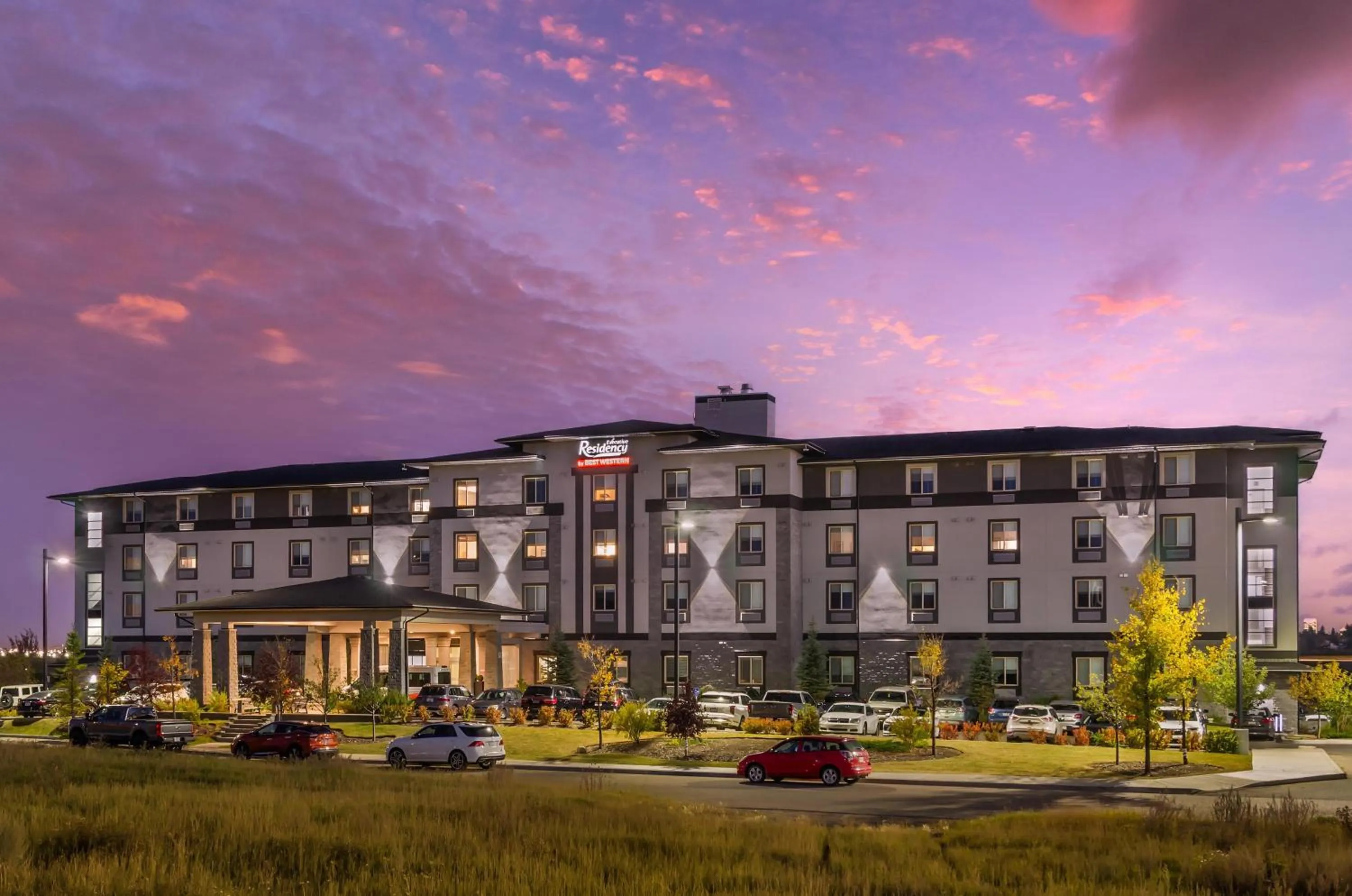 Property building in Executive Residency by Best Western Calgary City View North