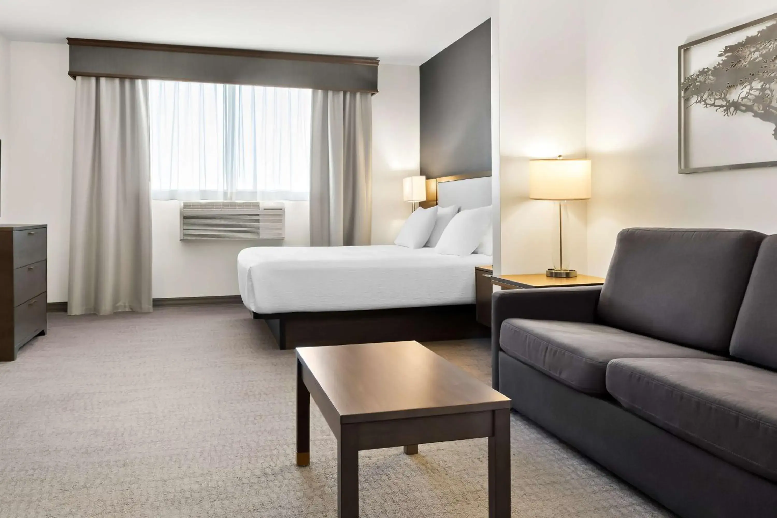 Bedroom, Bed in Best Western Plus Morden Bedroom, Bed in Best Western Plus Morden