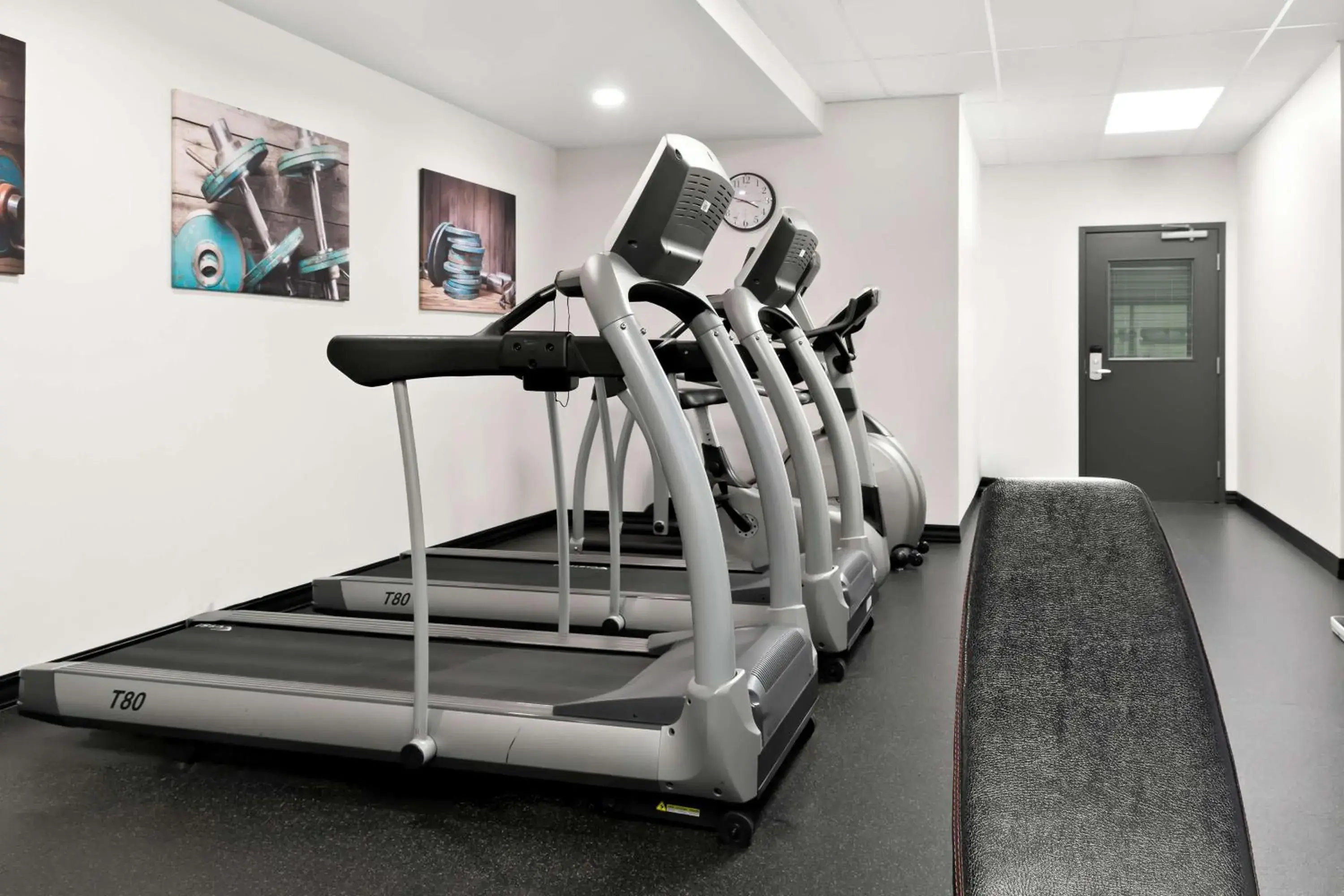 Fitness centre/facilities in Best Western Plus Morden Fitness centre/facilities in Best Western Plus Morden