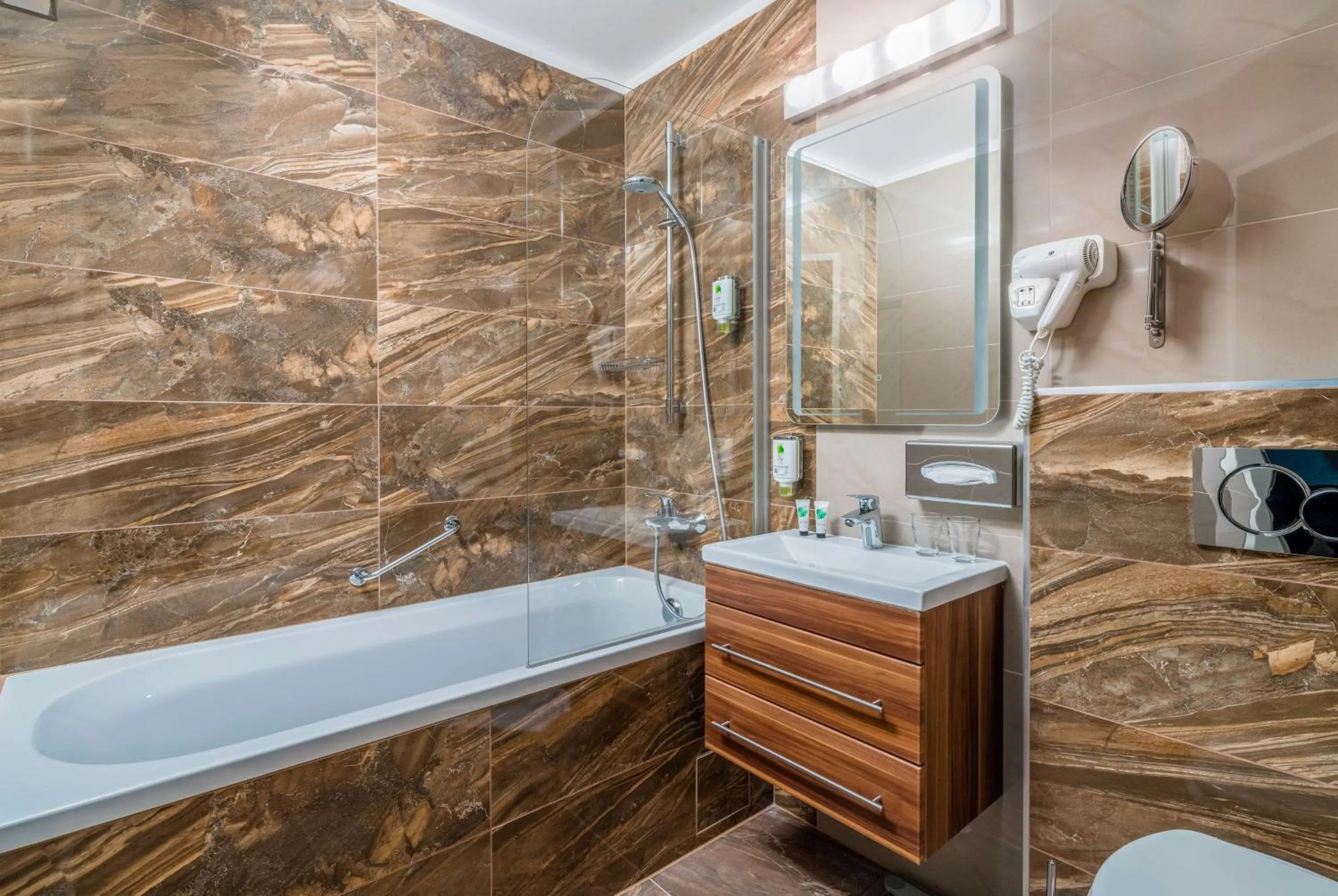 Bathroom in Best Western Plus Celebrity Suites