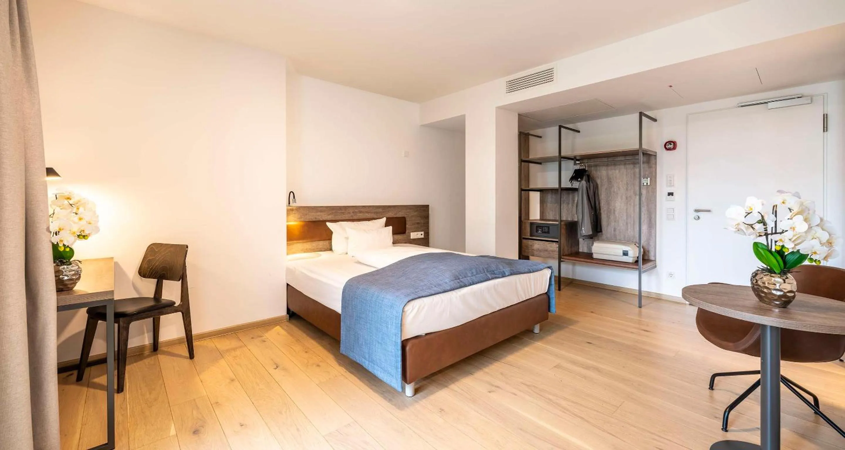 Bedroom, Bed in Aiden by Best Western Biberach
