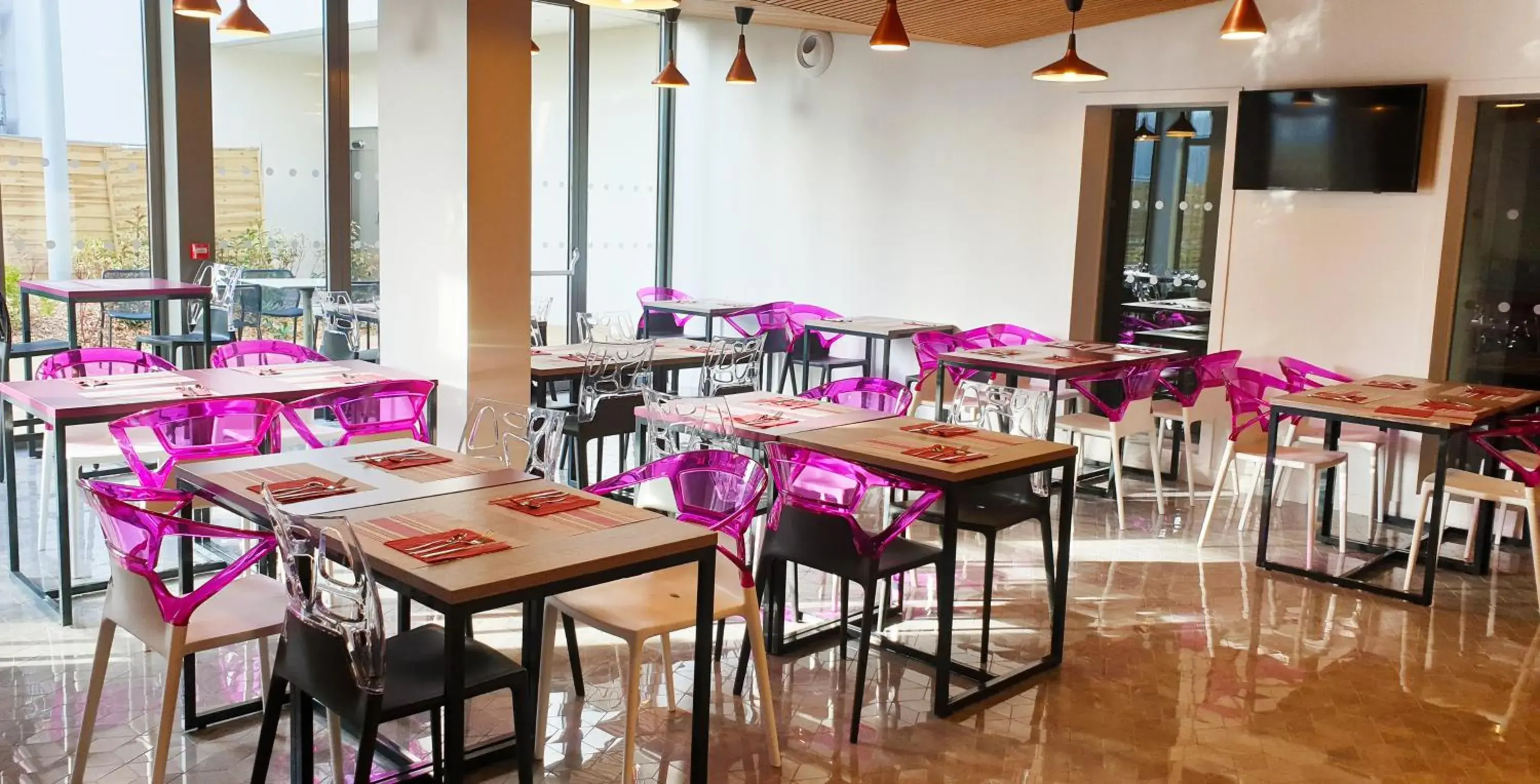 Breakfast in Appart-Hôtel Mer & Golf City Bordeaux Lac Breakfast in Appart-Hôtel Mer & Golf City Bordeaux Lac