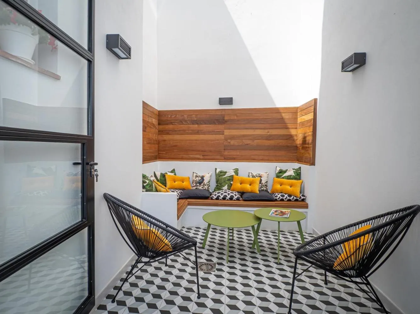 Marbella Old Town : Luxury Townhouse