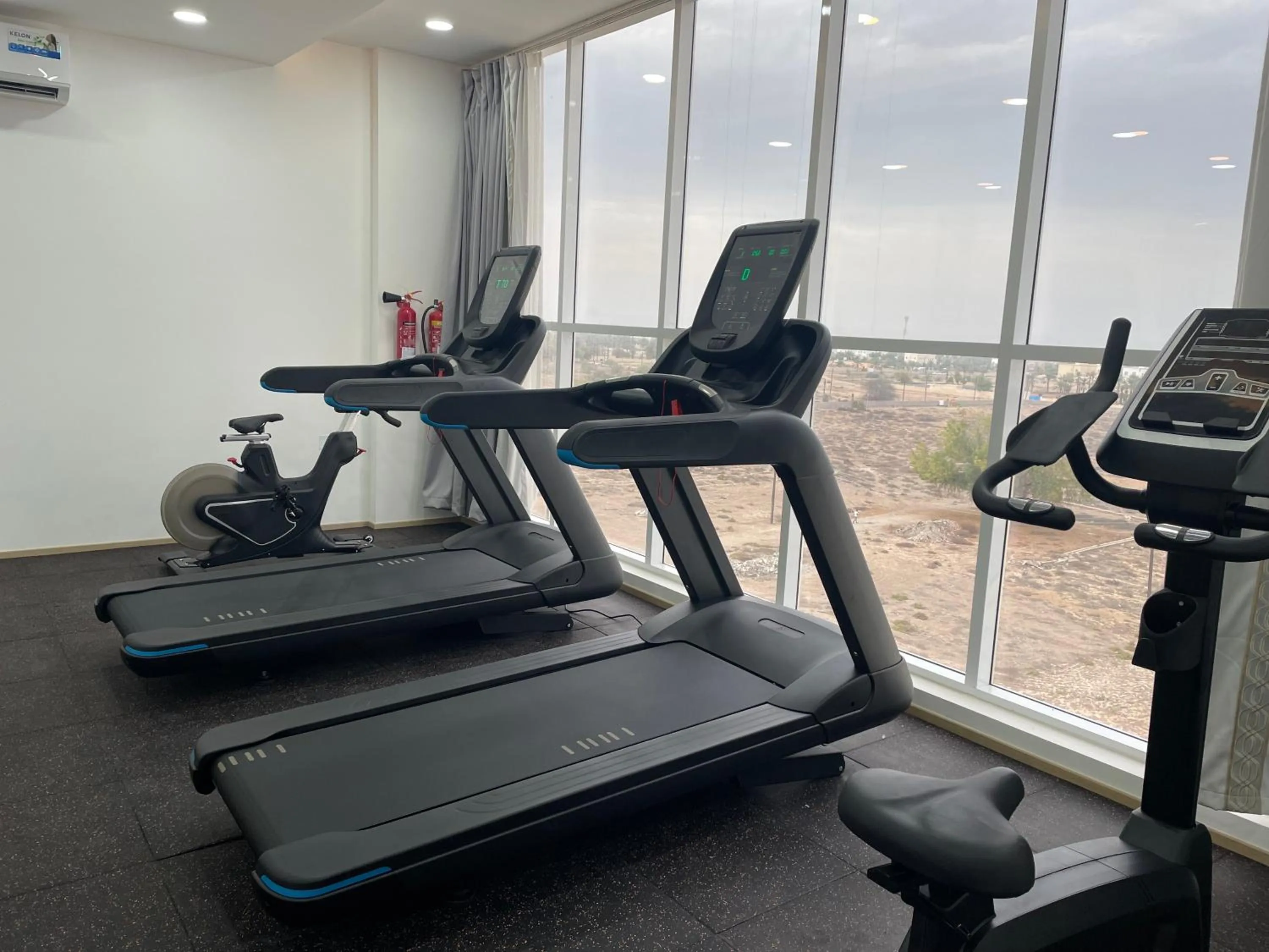 Fitness centre/facilities in Season Inn Hotel