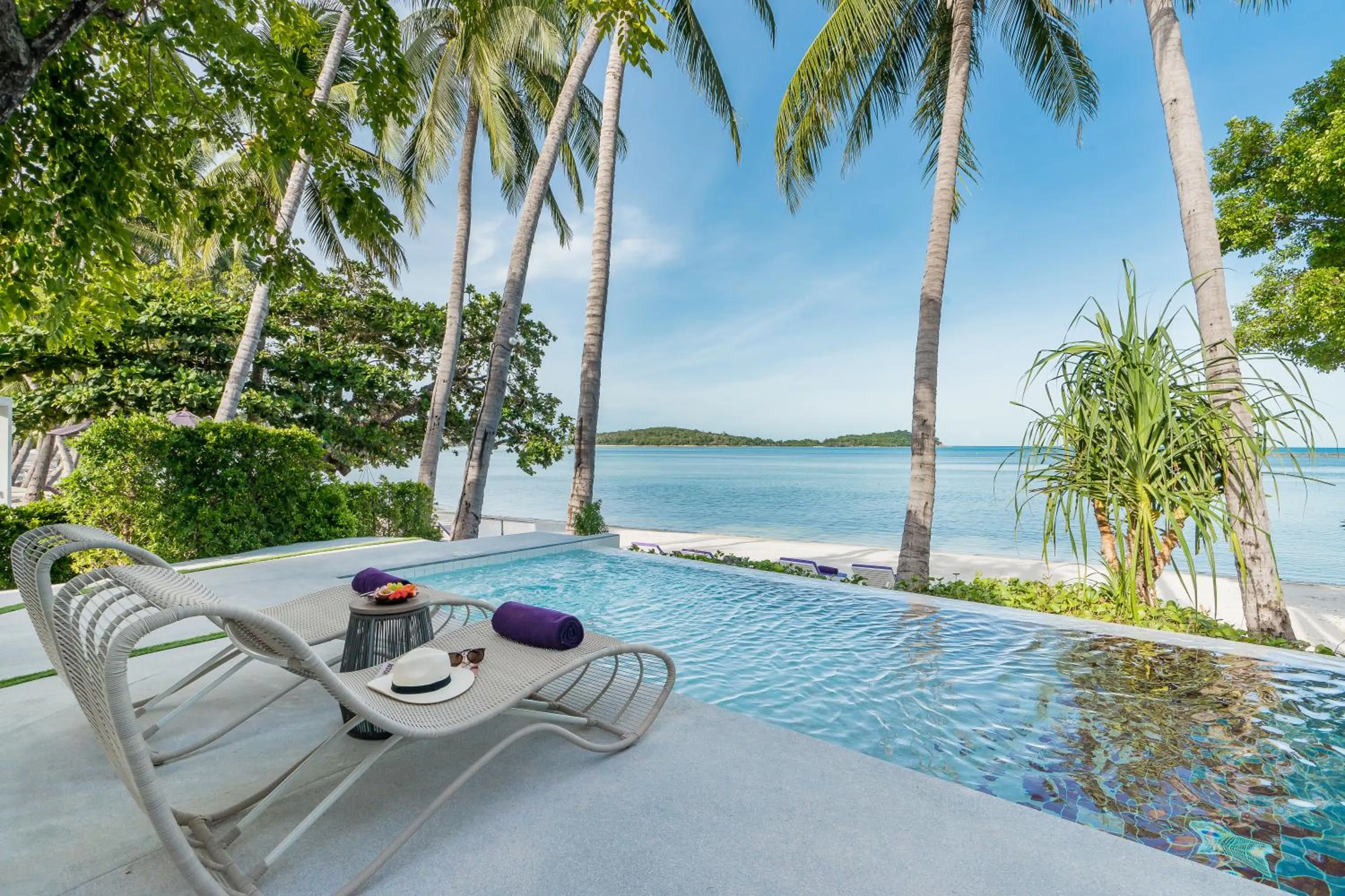 Swimming pool in La Vida Samui