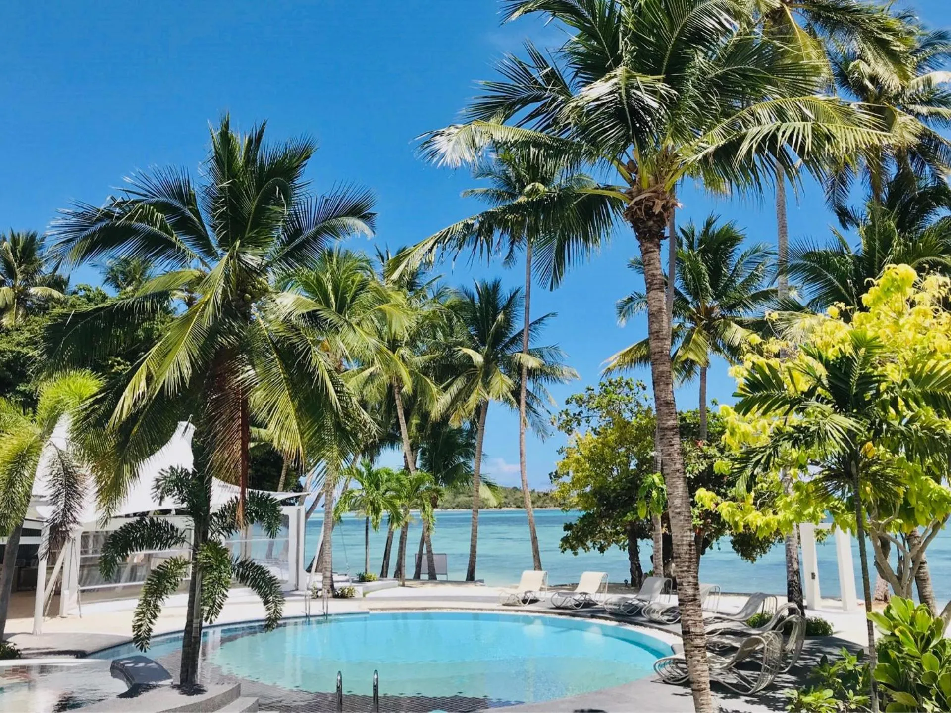 Swimming pool in La Vida Samui