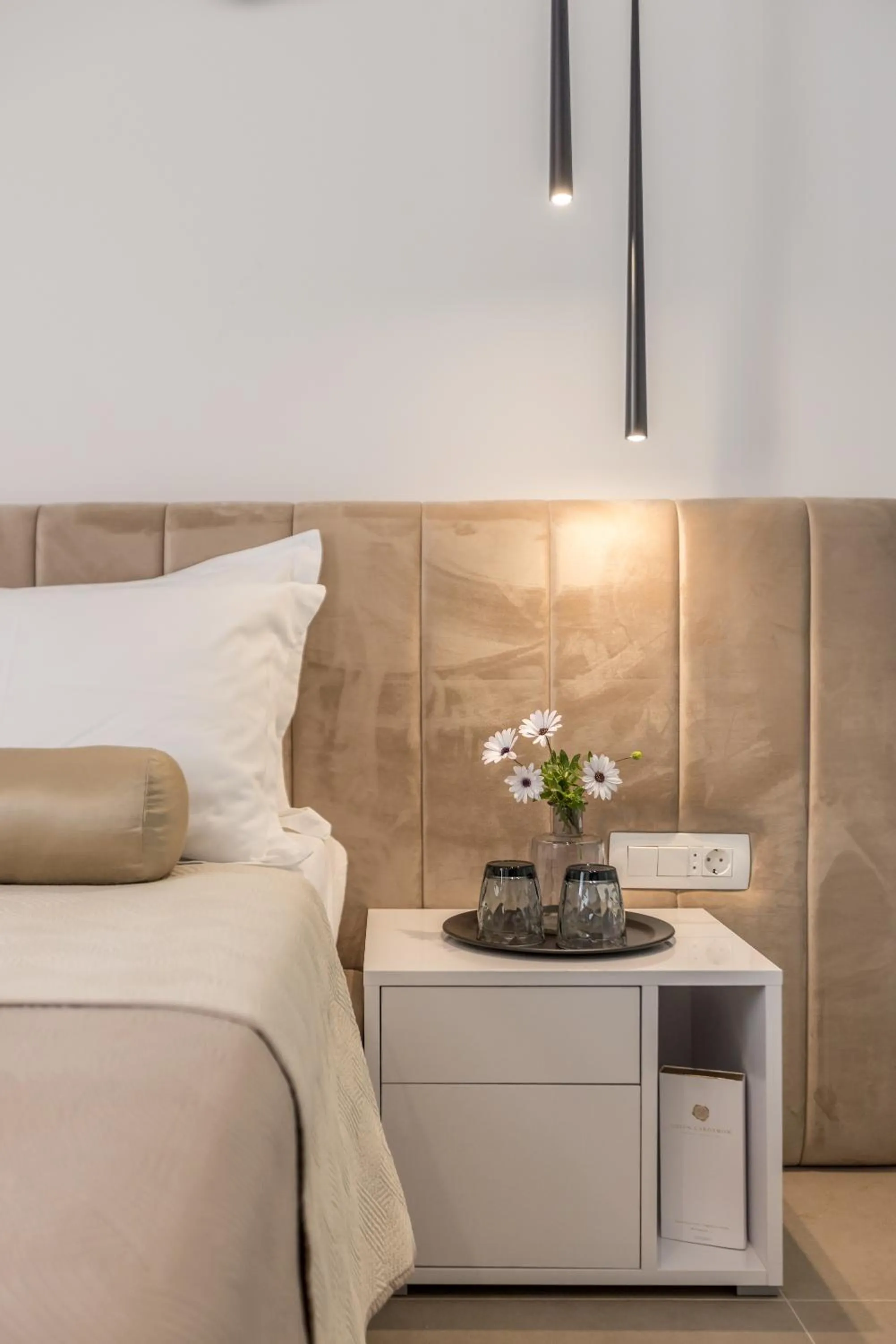 Bed in Sperone Hotel