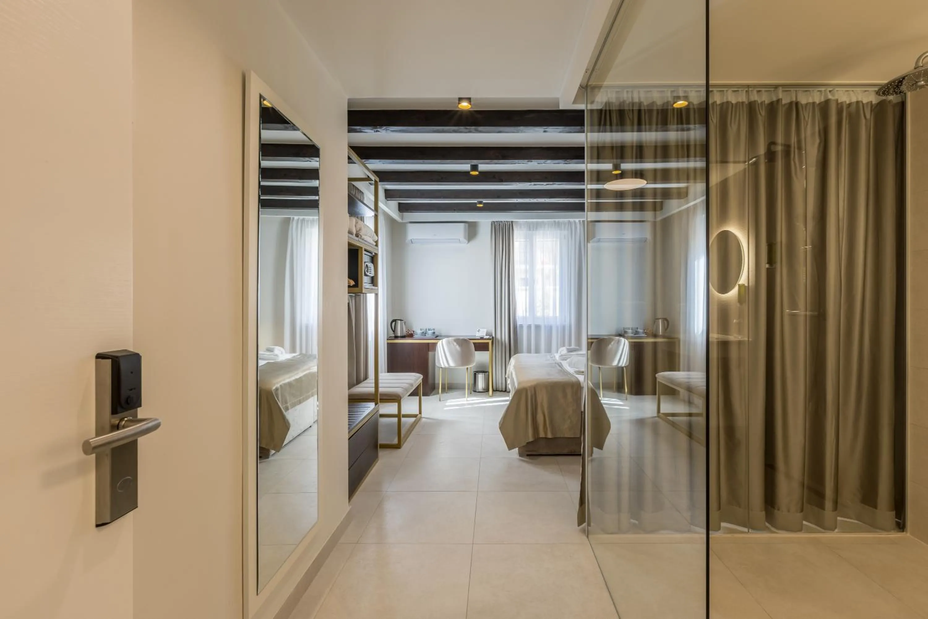 Photo of the whole room in Sperone Hotel