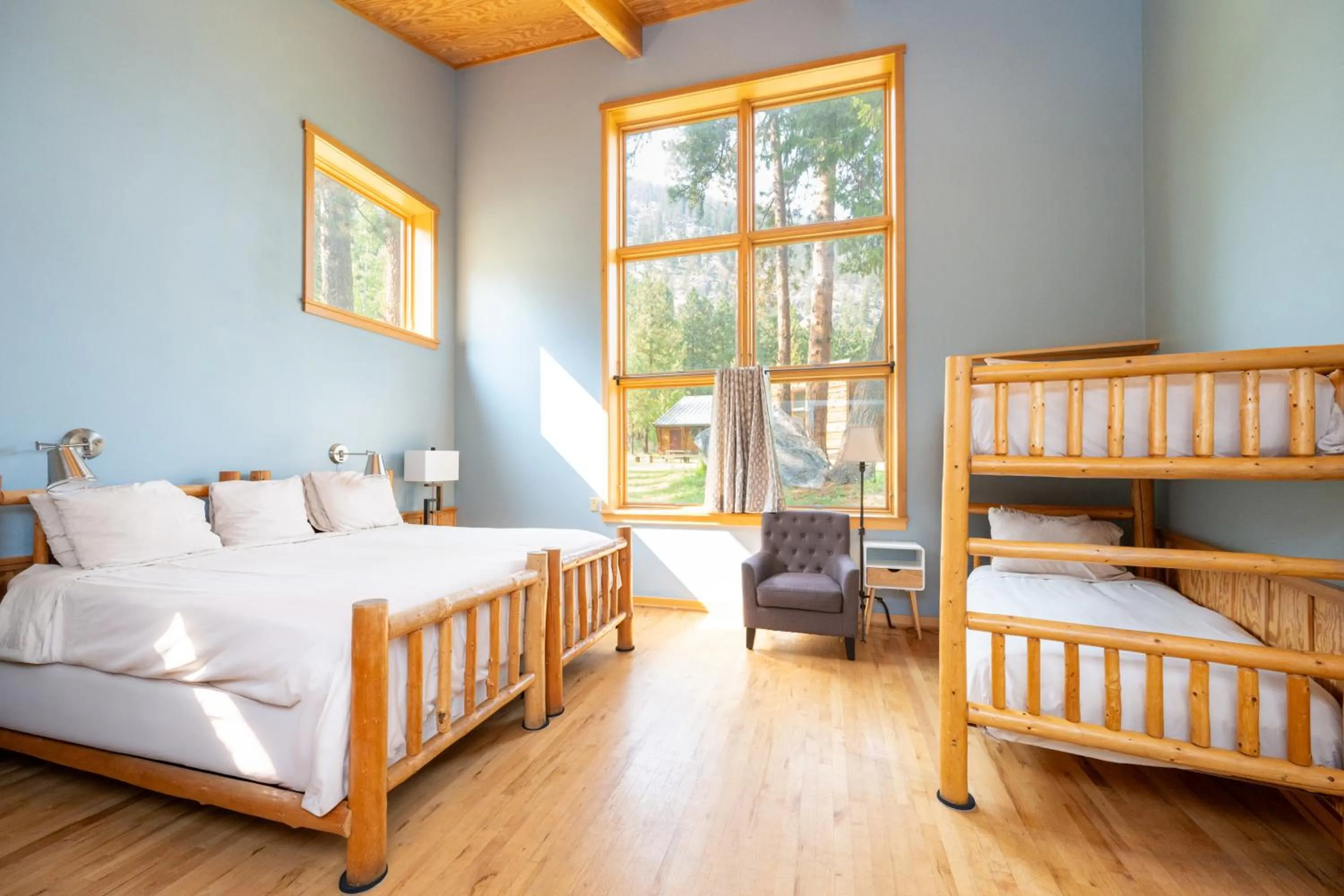 Bed in Sleeping Lady Mountain Resort