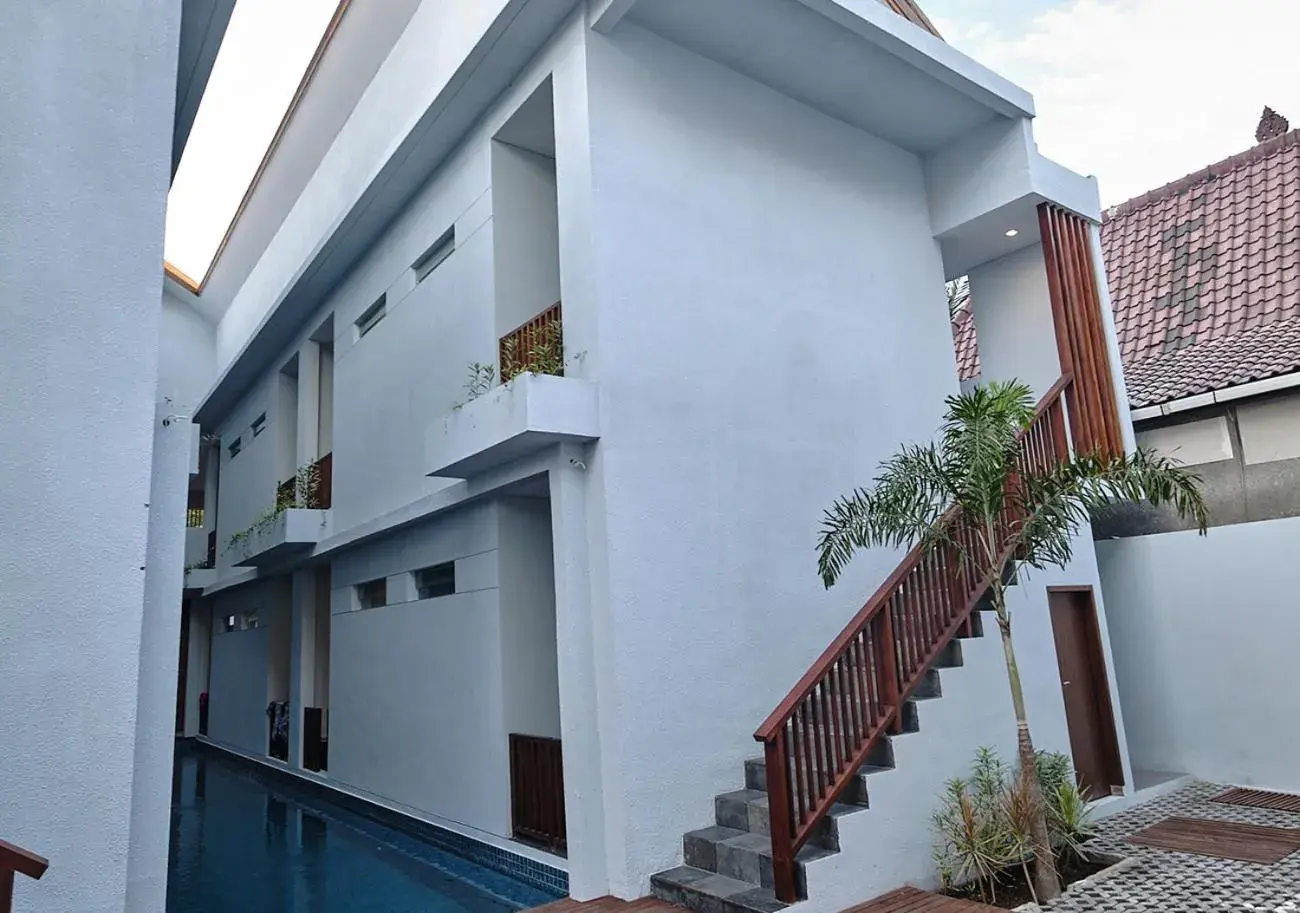 Property building in Gili Kama Hotel & Villa Property building in Gili Kama Hotel & Villa