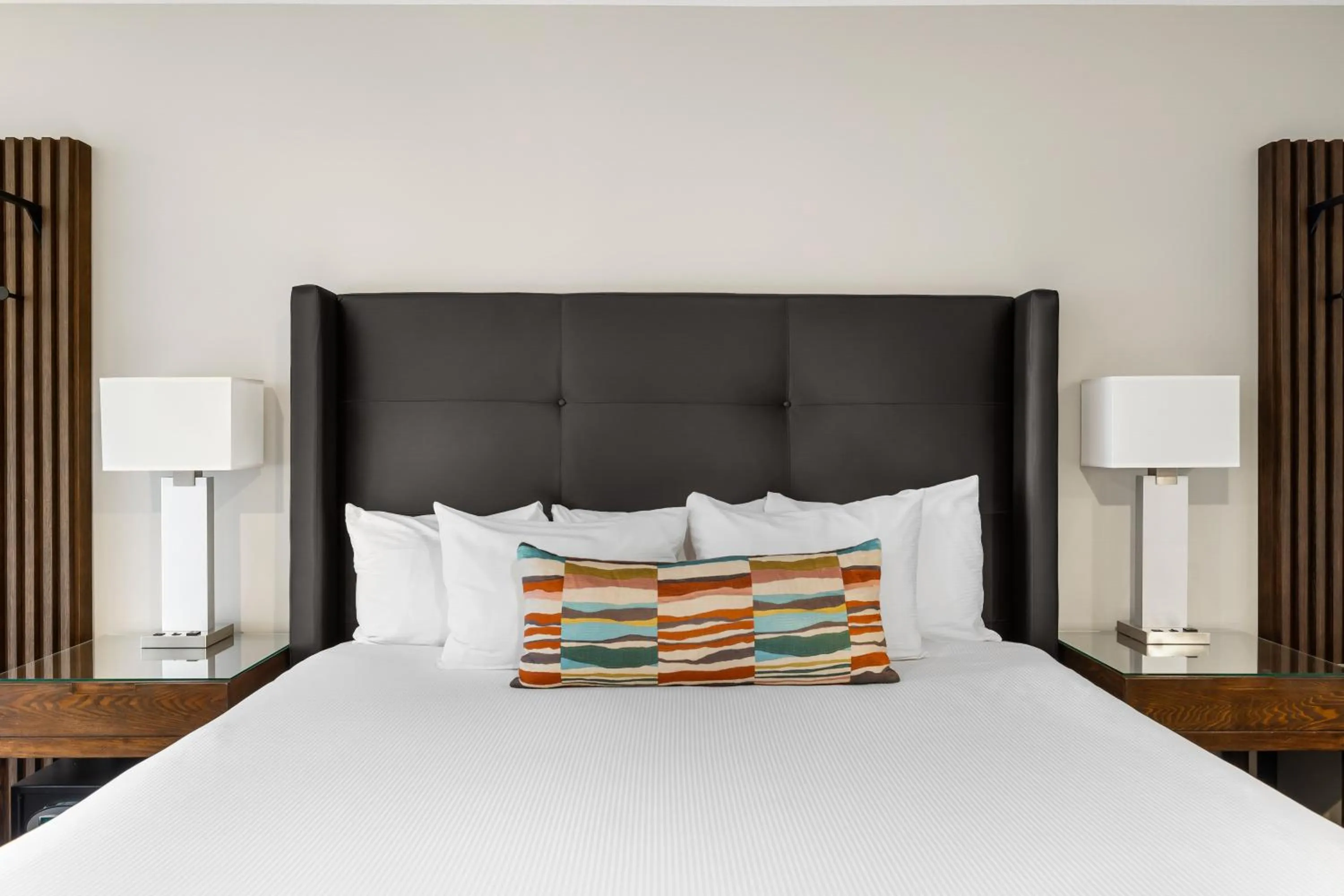 Bed in Oxford Hotel Bend