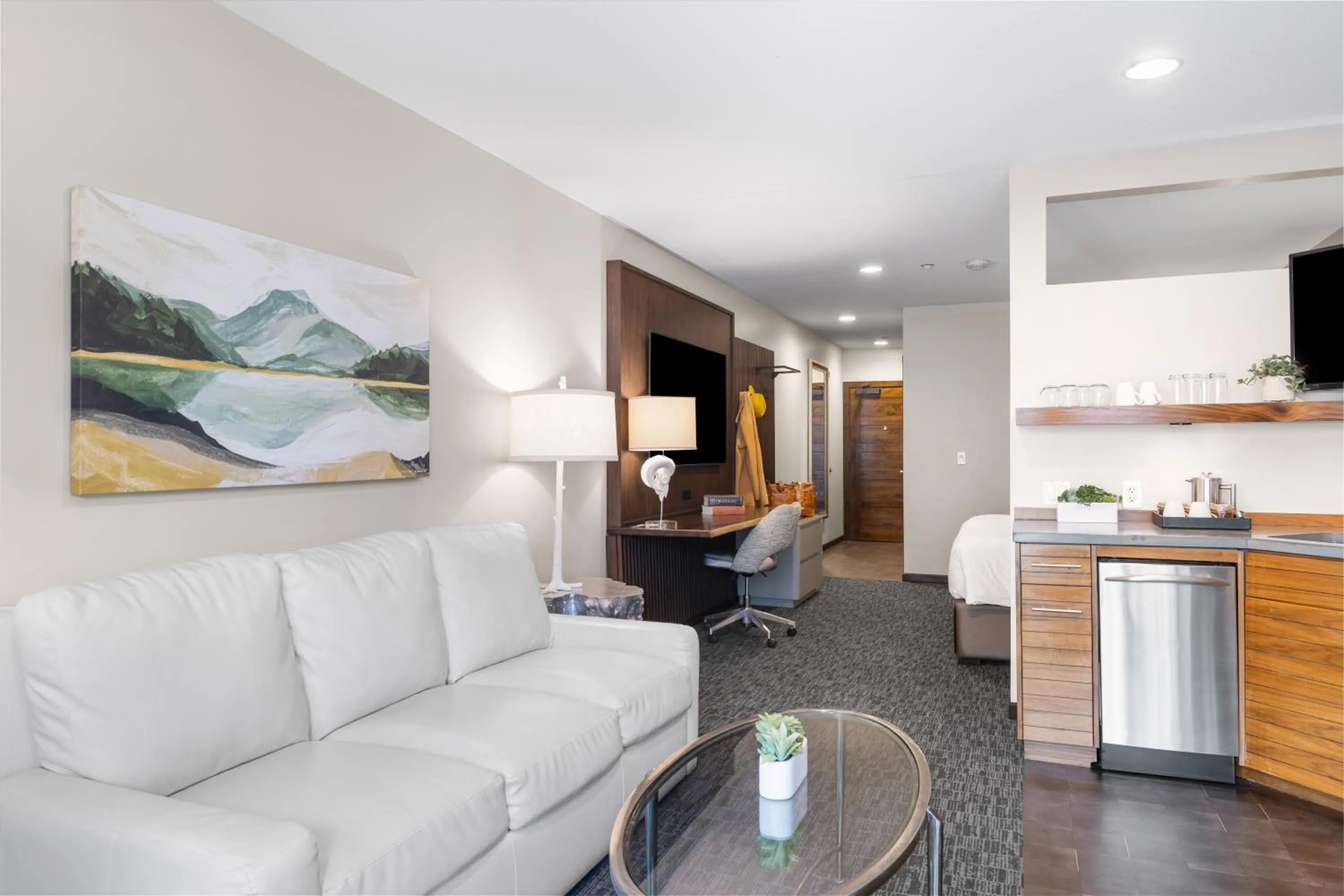 Seating area in Oxford Hotel Bend