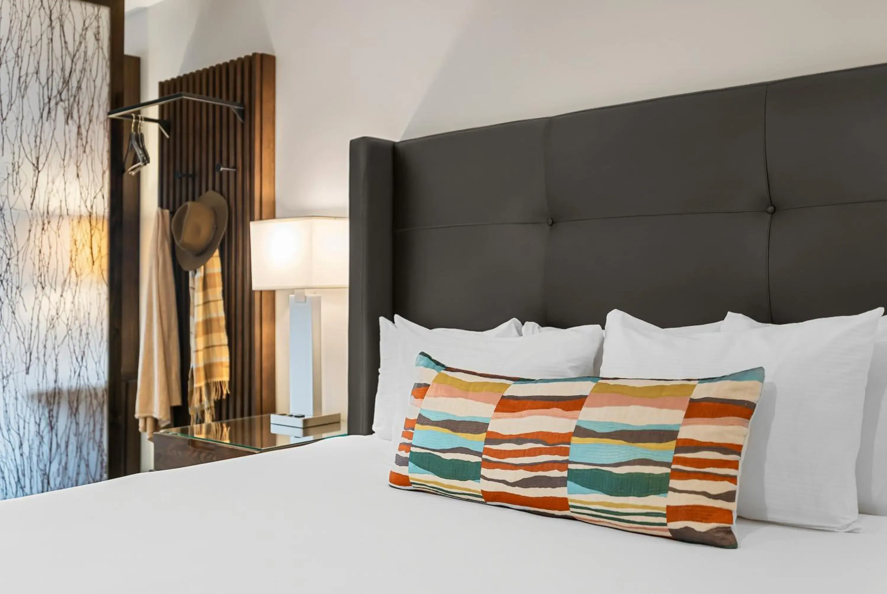 Bed in Oxford Hotel Bend Bed in Oxford Hotel Bend