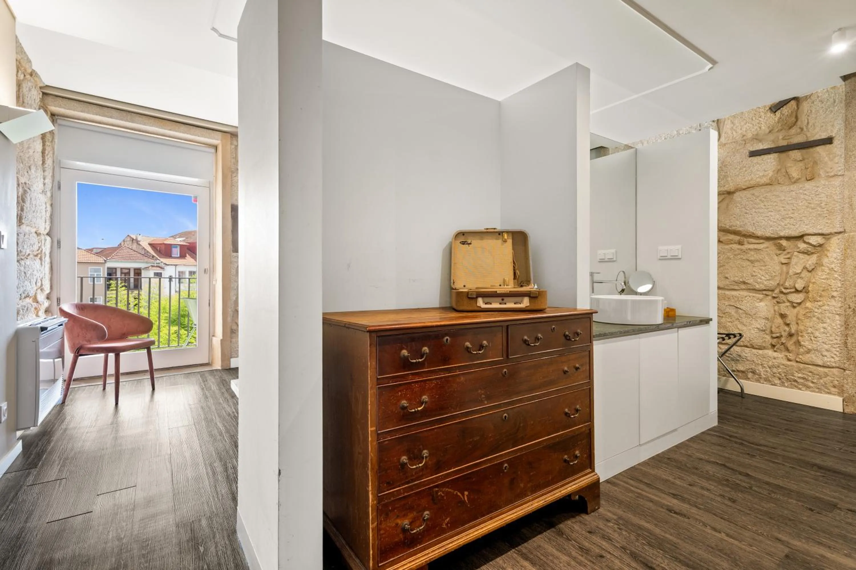 Bedroom in Jardim da Batalha Boutique Hotel by Shiadu