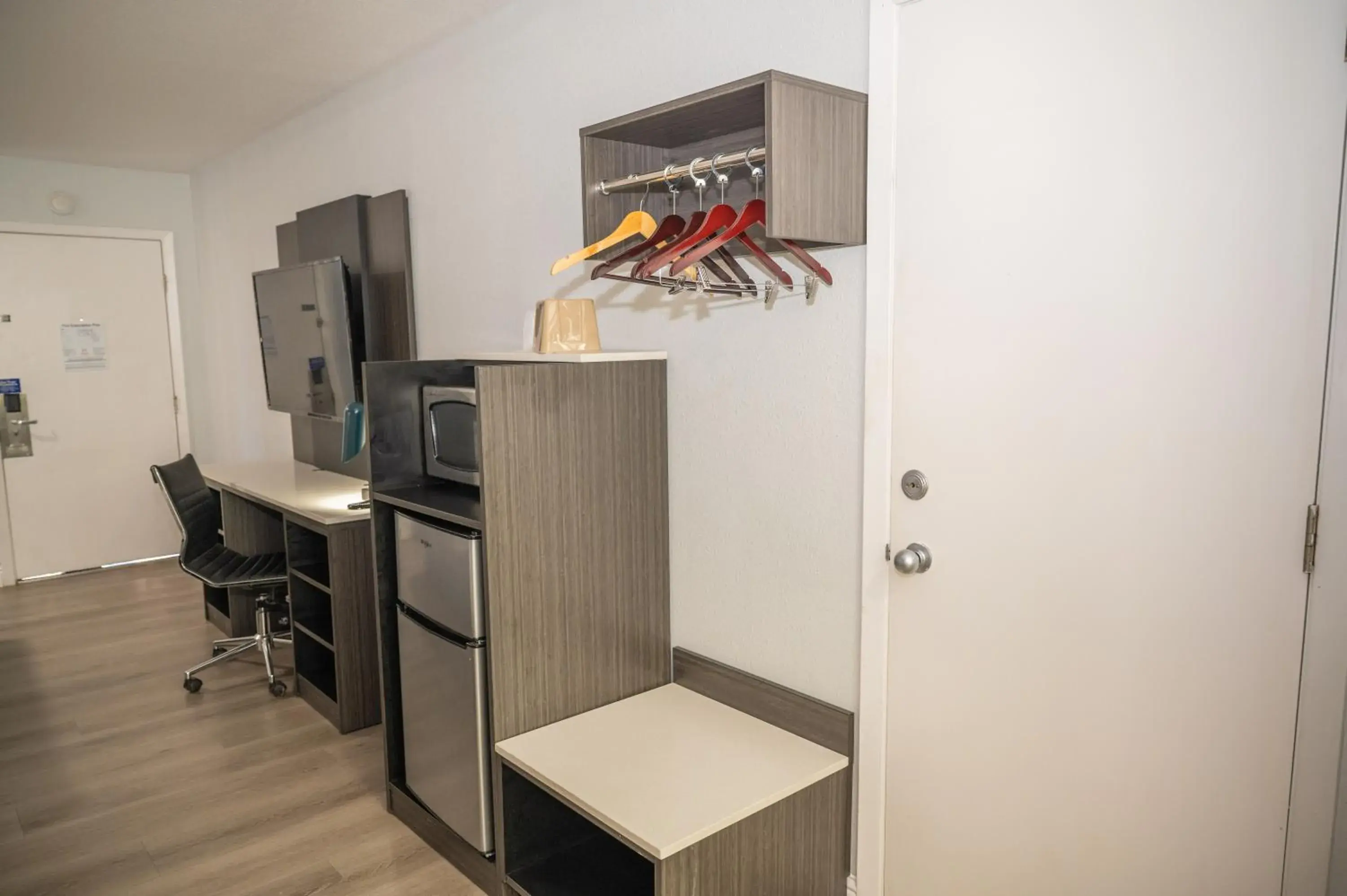 Bedroom in Motel 6 Soledad, CA Bedroom in Motel 6 Soledad, CA