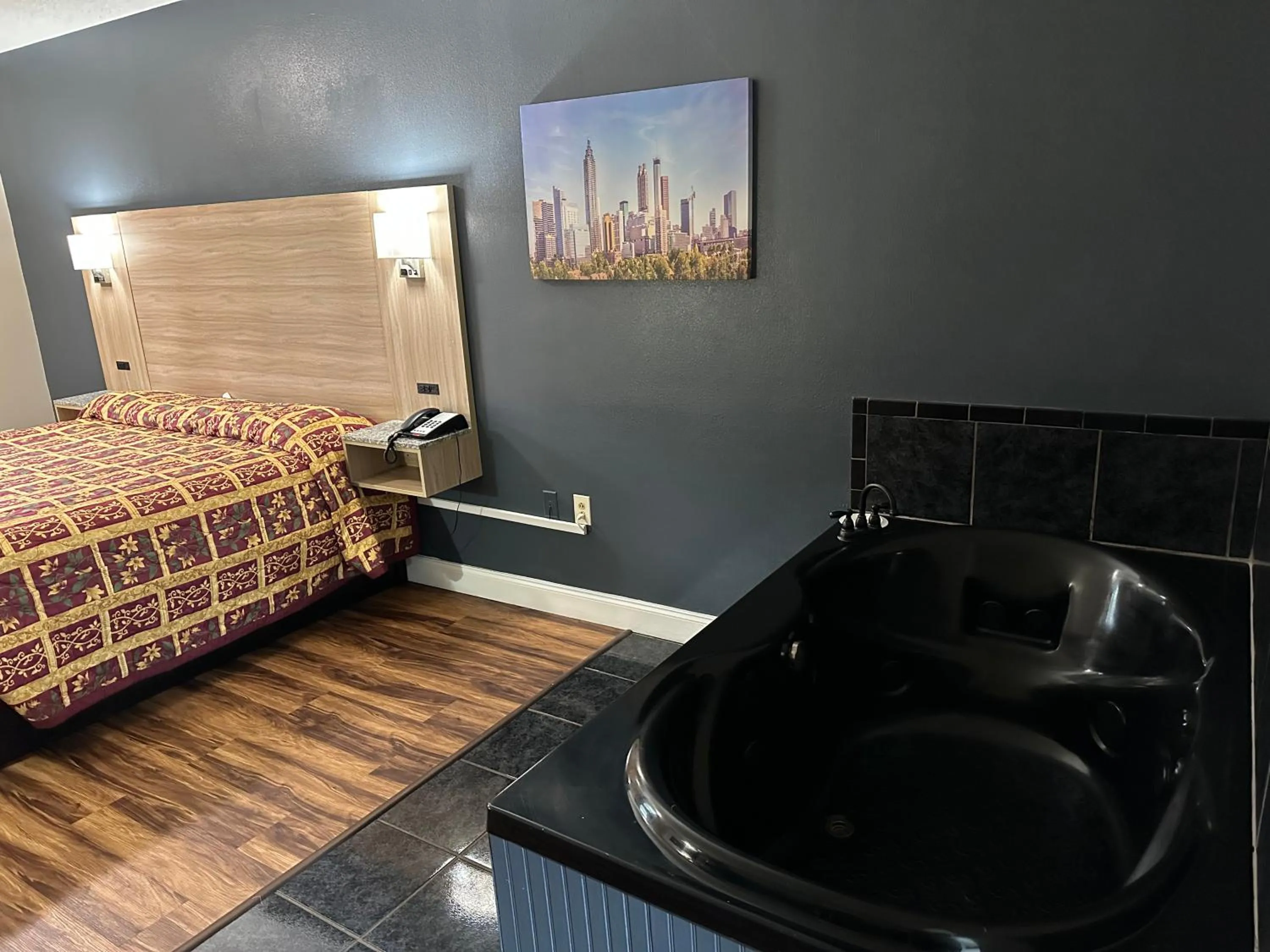 Bed in Jameson Inn Conyers