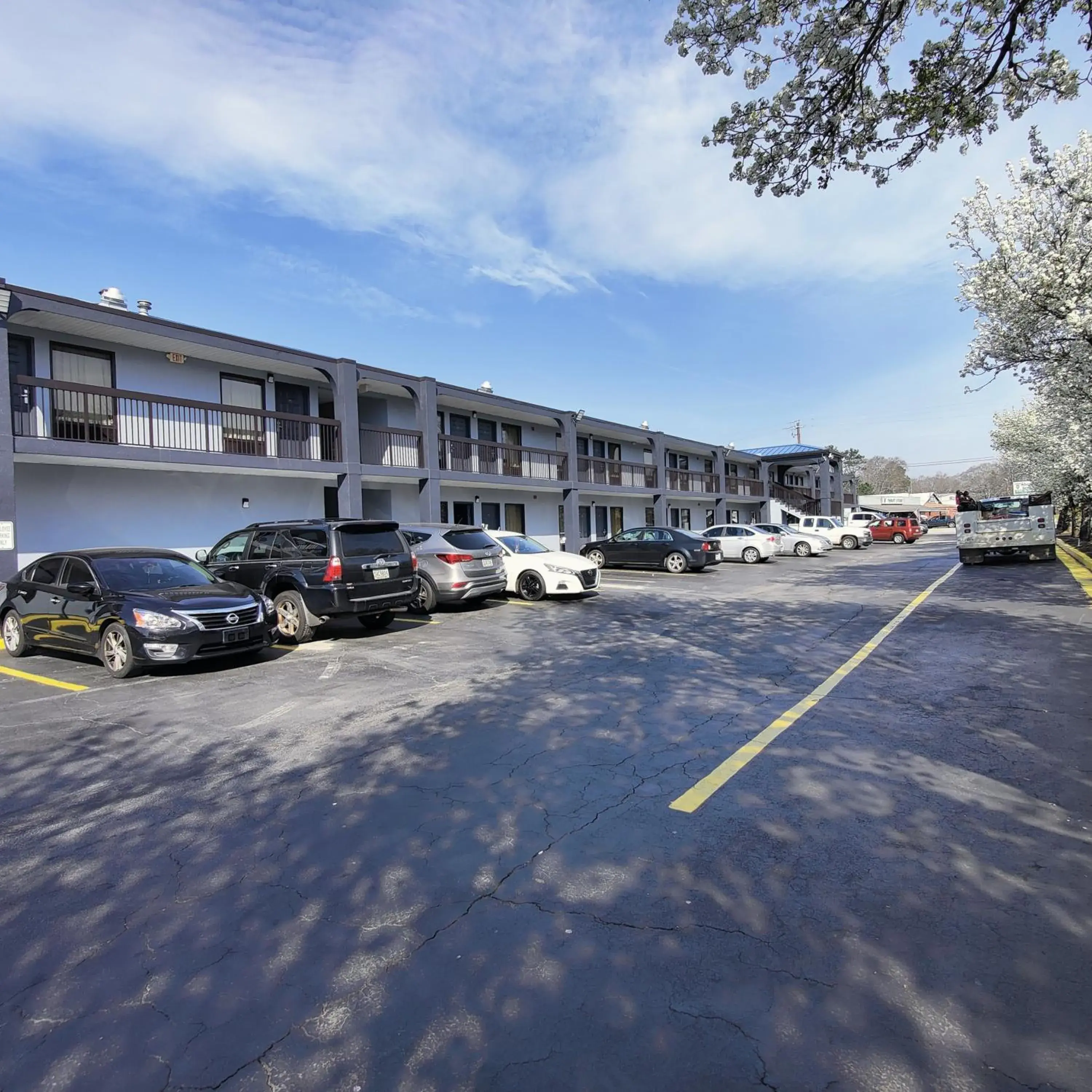 Queen Room with Two Queen Beds - Smoking in Jameson Inn Conyers Queen Room with Two Queen Beds - Smoking in Jameson Inn Conyers