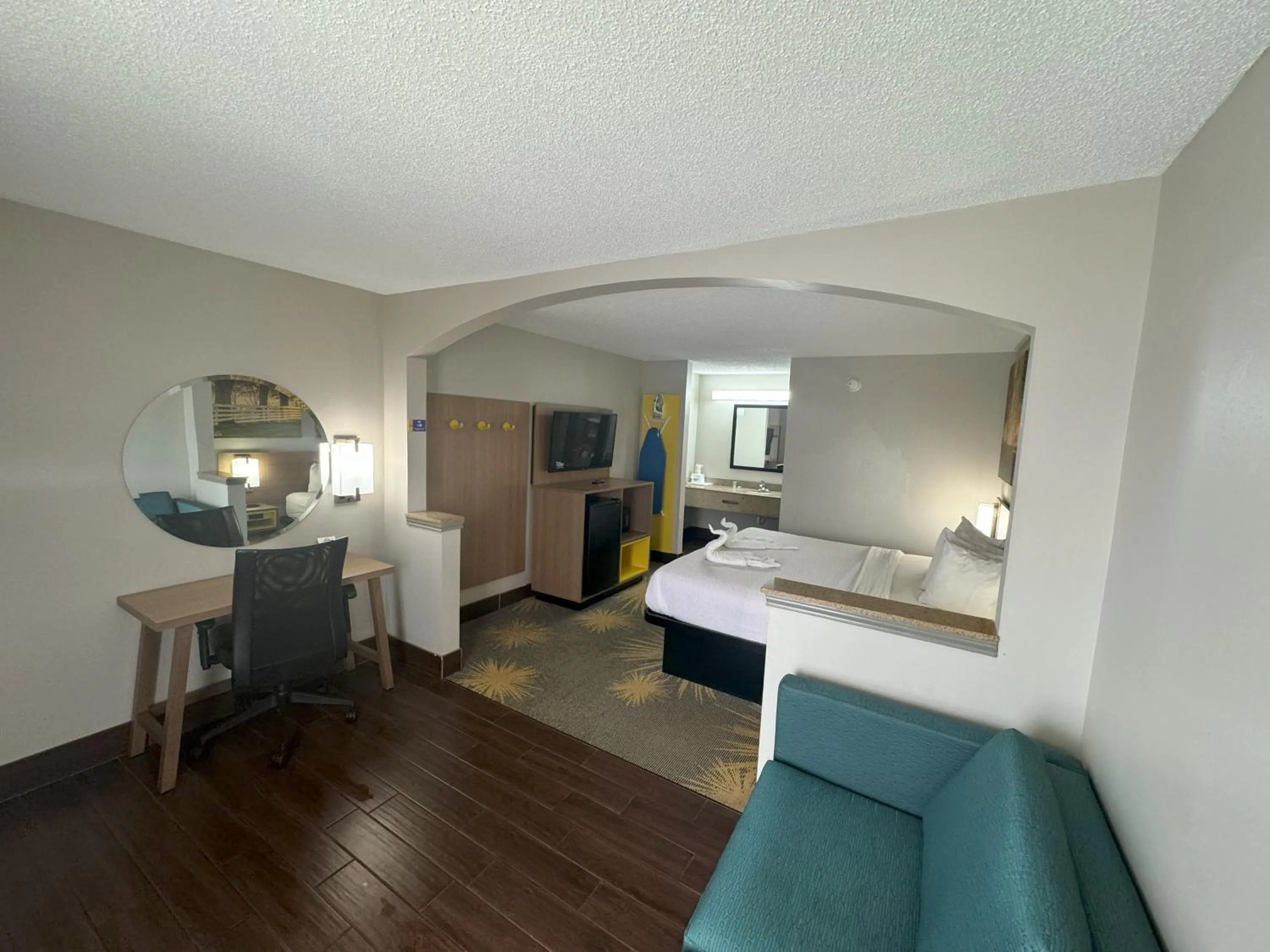 Days Inn & Suites by Wyndham Tuscaloosa - Univ. of Alabama