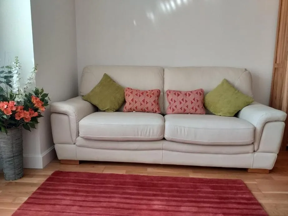 Living room in Almanna, Central York, only 6 minutes walk to York Minster
