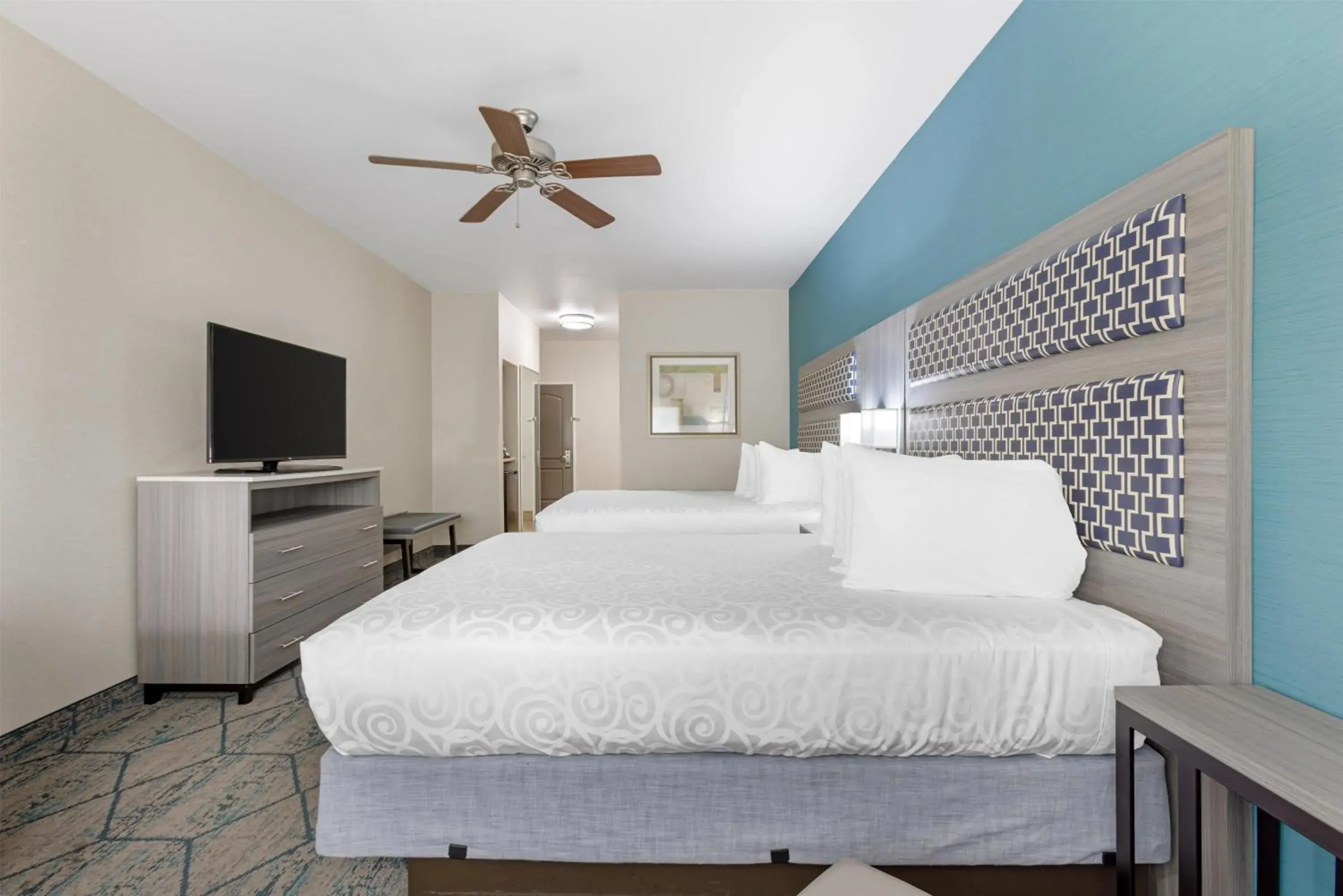 Bedroom, Bed in Best Western Plus Wasco Inn & Suites Bedroom, Bed in Best Western Plus Wasco Inn & Suites