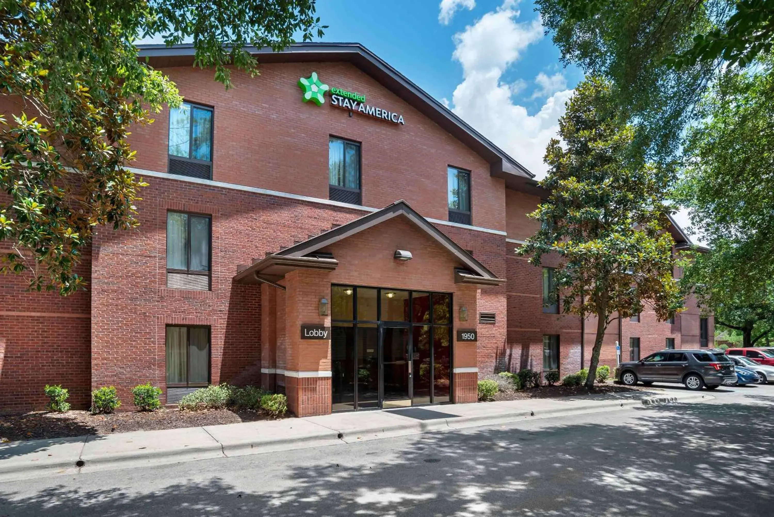 Property building in Extended Stay America Suites - Tallahassee - Killearn Property building in Extended Stay America Suites - Tallahassee - Killearn