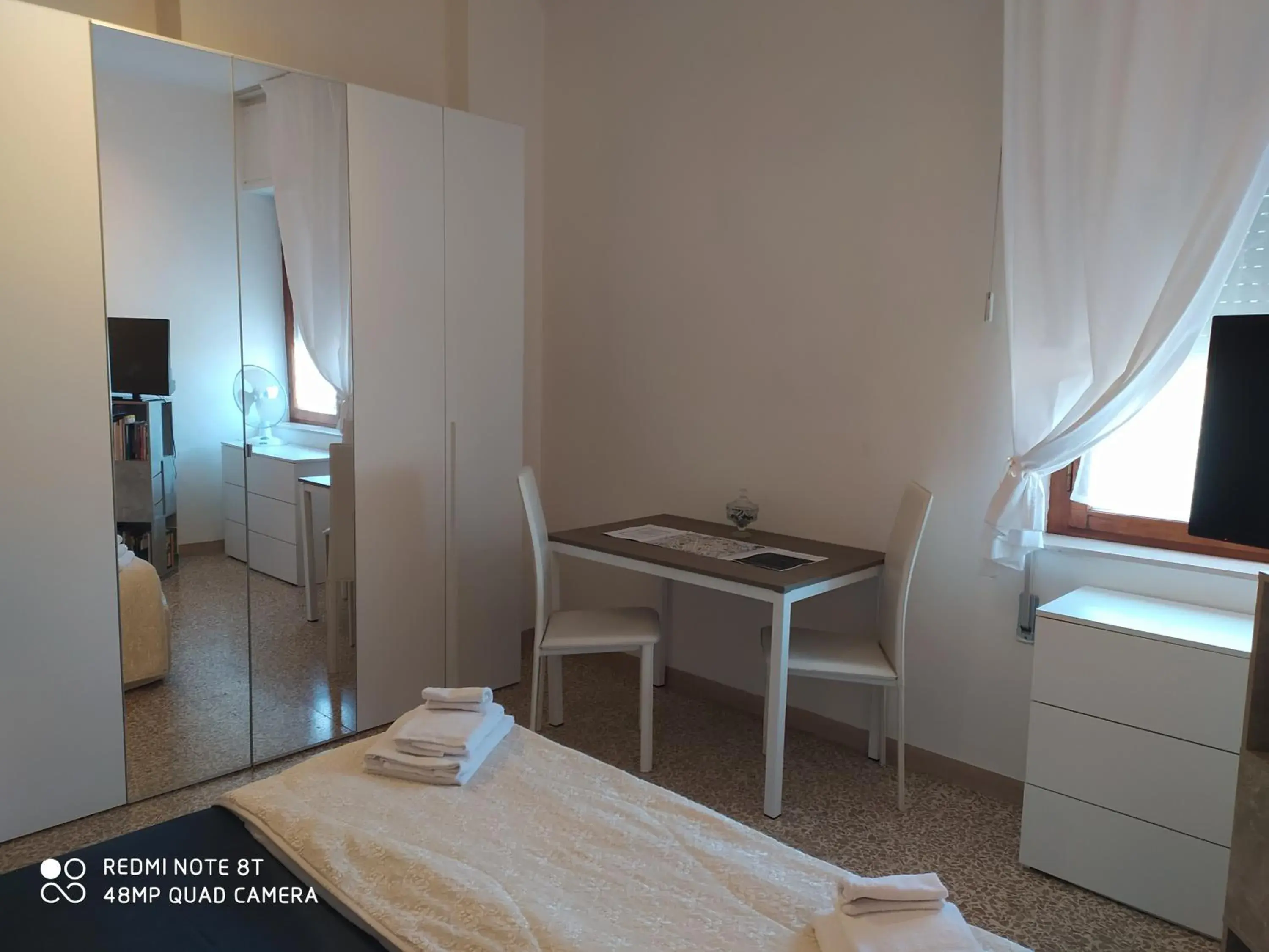 Double Room with Private External Bathroom in Bab San Feliciano Camere Foligno Double Room with Private External Bathroom in Bab San Feliciano Camere Foligno