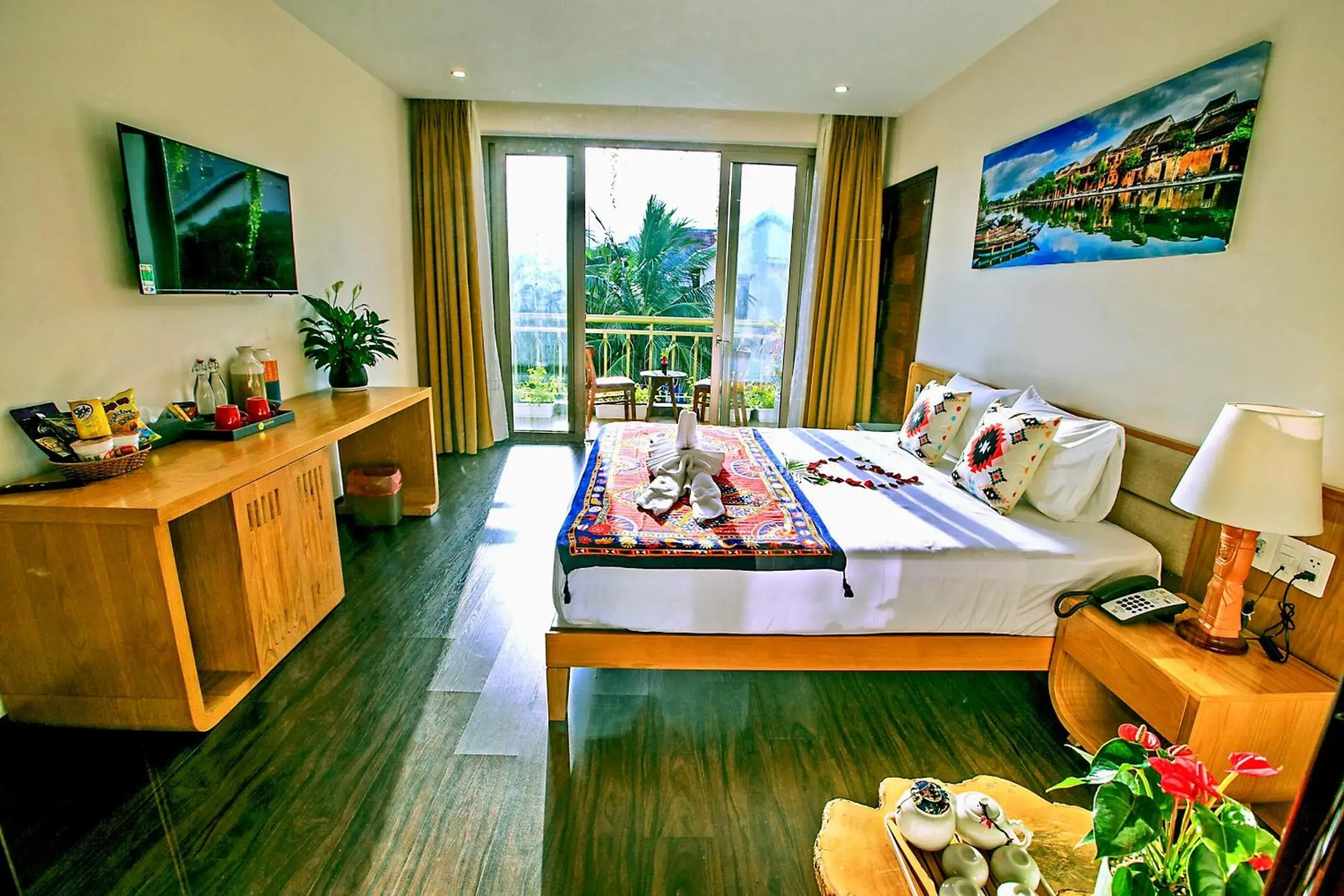 Deluxe Double Room with Balcony in Silk and Sea Hotel Deluxe Double Room with Balcony in Silk and Sea Hotel