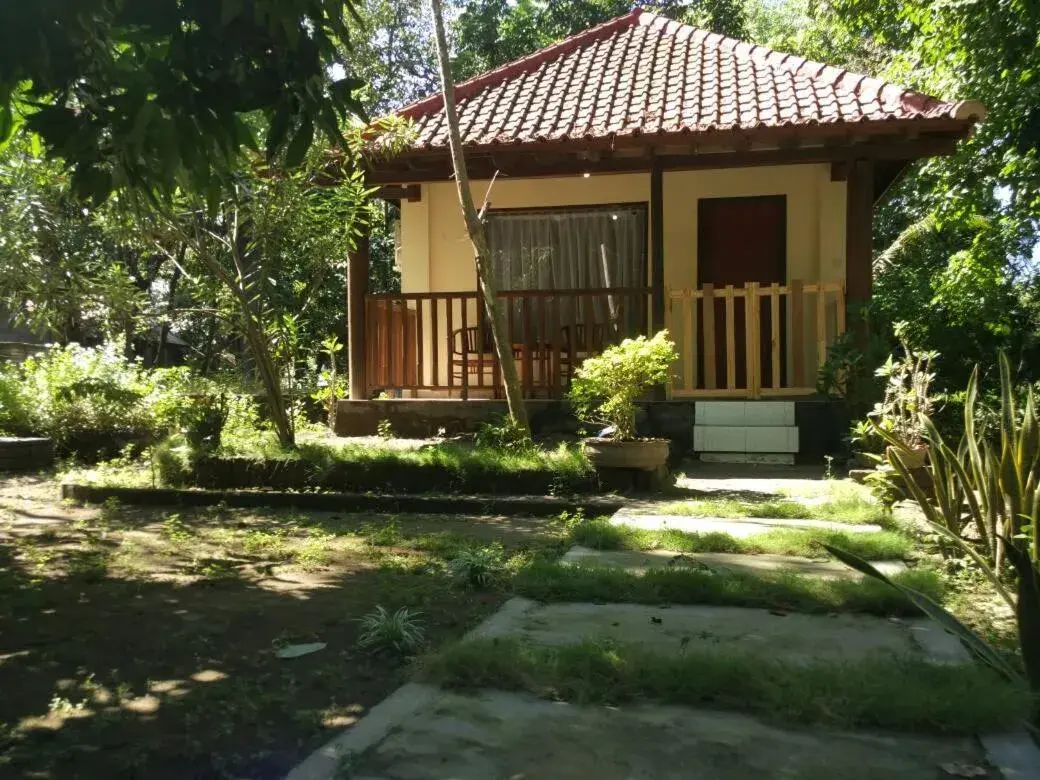 Double Room with Private Bathroom in Pondok Wisata Gili Lampu Double Room with Private Bathroom in Pondok Wisata Gili Lampu