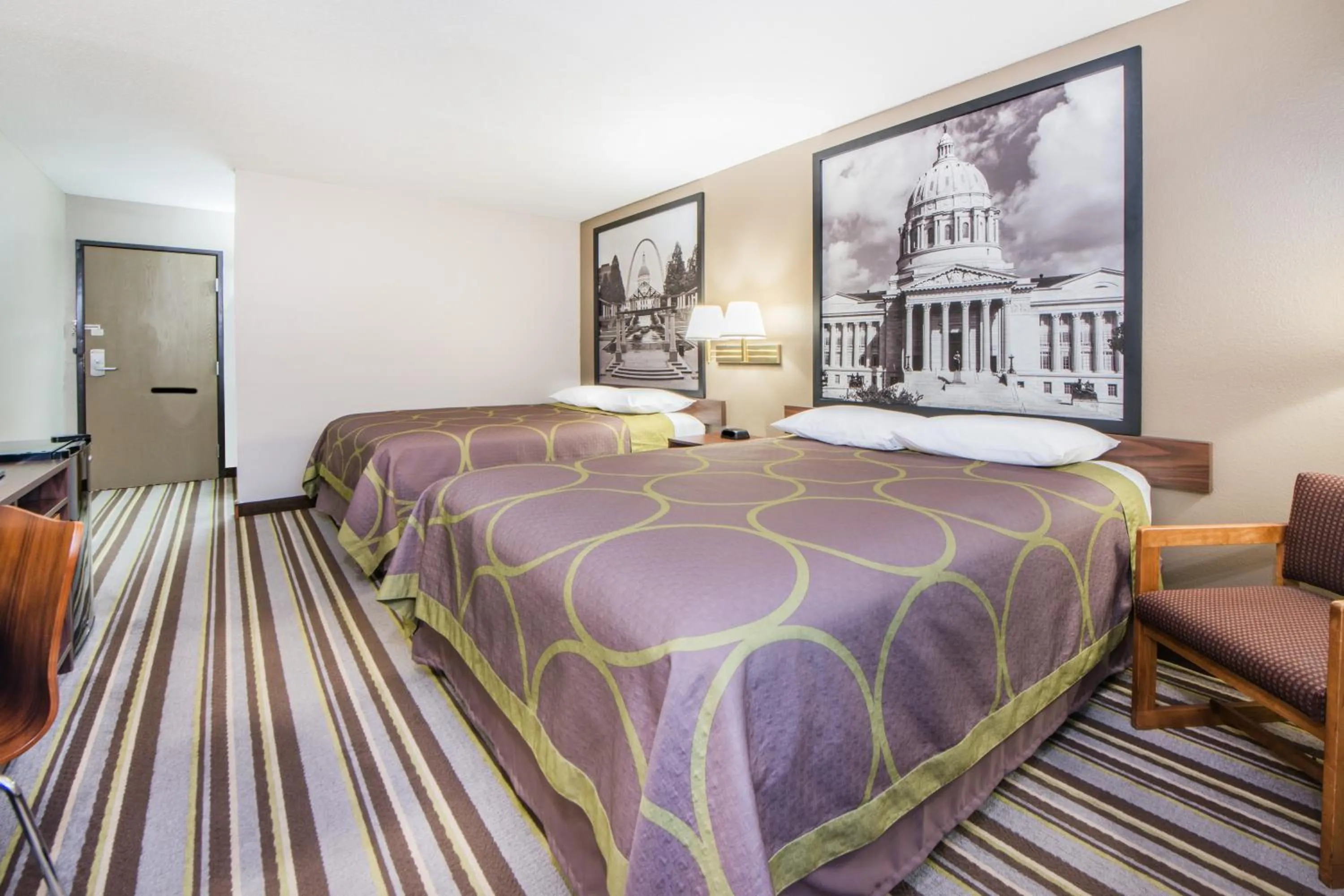 Bed in Super 8 by Wyndham Nevada