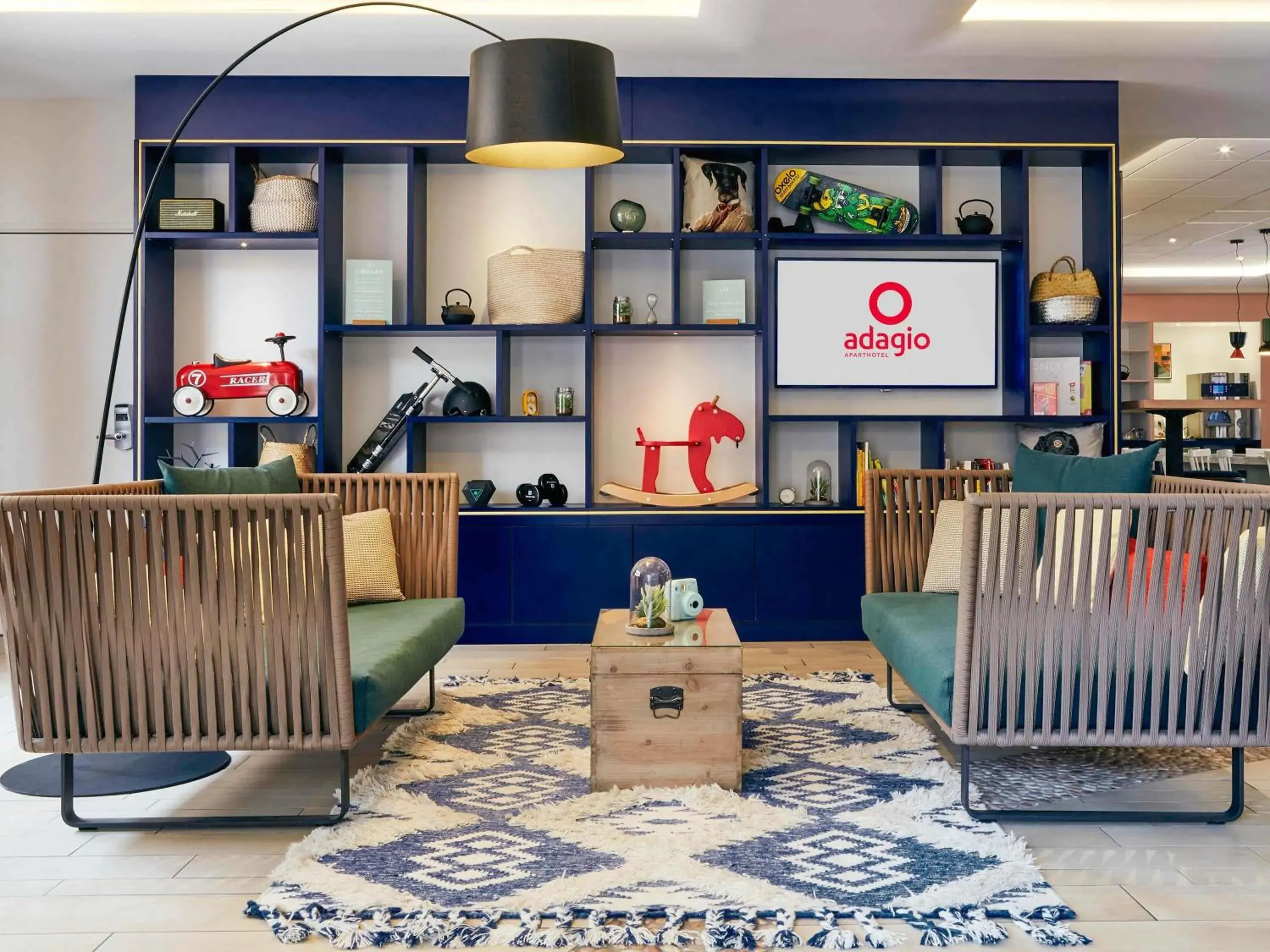 Property building in Aparthotel Adagio Aix-en-Provence Centre Property building in Aparthotel Adagio Aix-en-Provence Centre