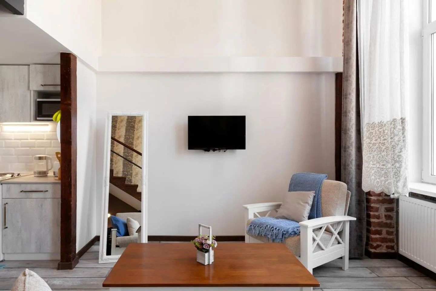 TV and multimedia in Cozy Studios on Freedom Square