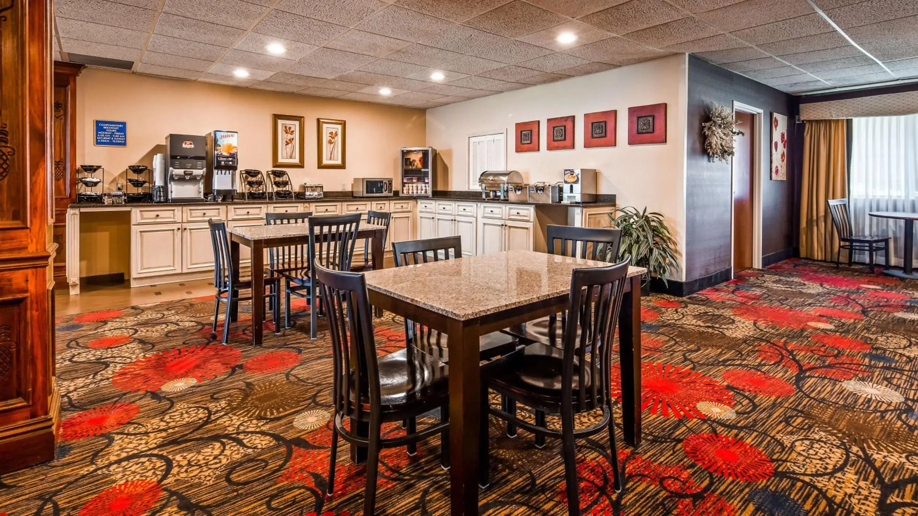 Restaurant/places to eat in Best Western Plus Brandywine Inn & Suites Restaurant/places to eat in Best Western Plus Brandywine Inn & Suites