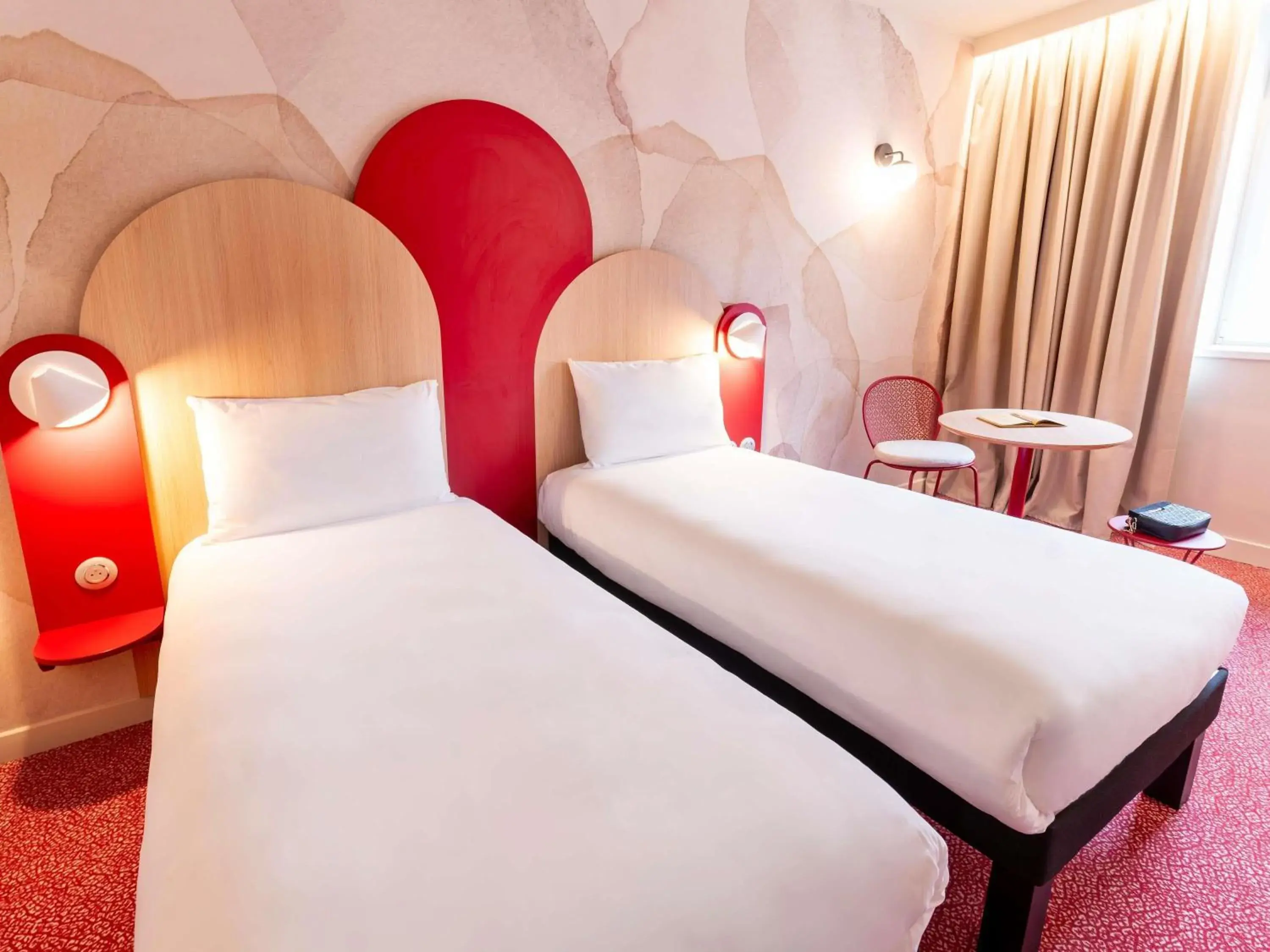 Bedroom, Bed in Ibis Styles Strasbourg Centre République Bedroom, Bed in Ibis Styles Strasbourg Centre République