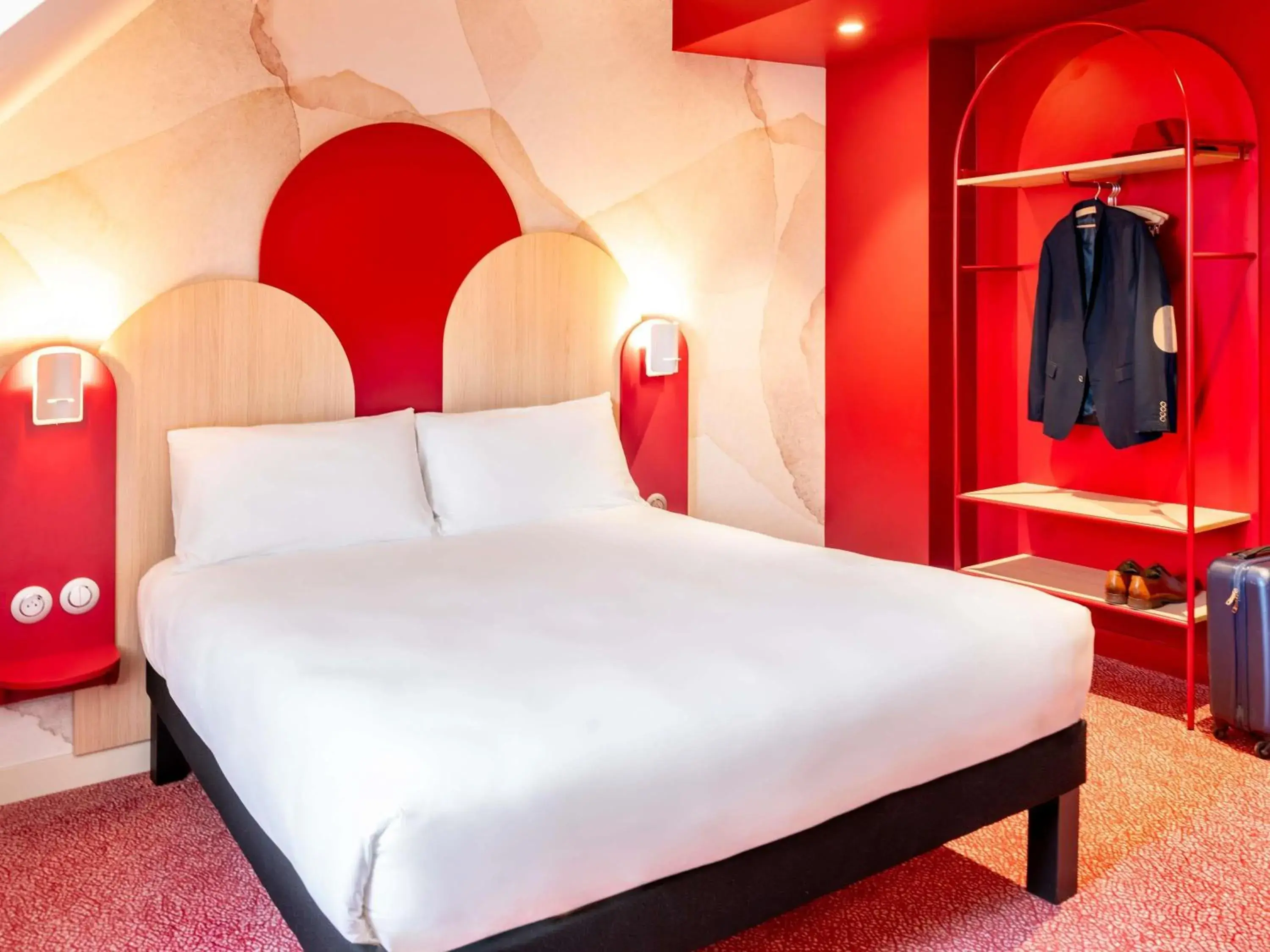 Bedroom, Bed in Ibis Styles Strasbourg Centre République Bedroom, Bed in Ibis Styles Strasbourg Centre République