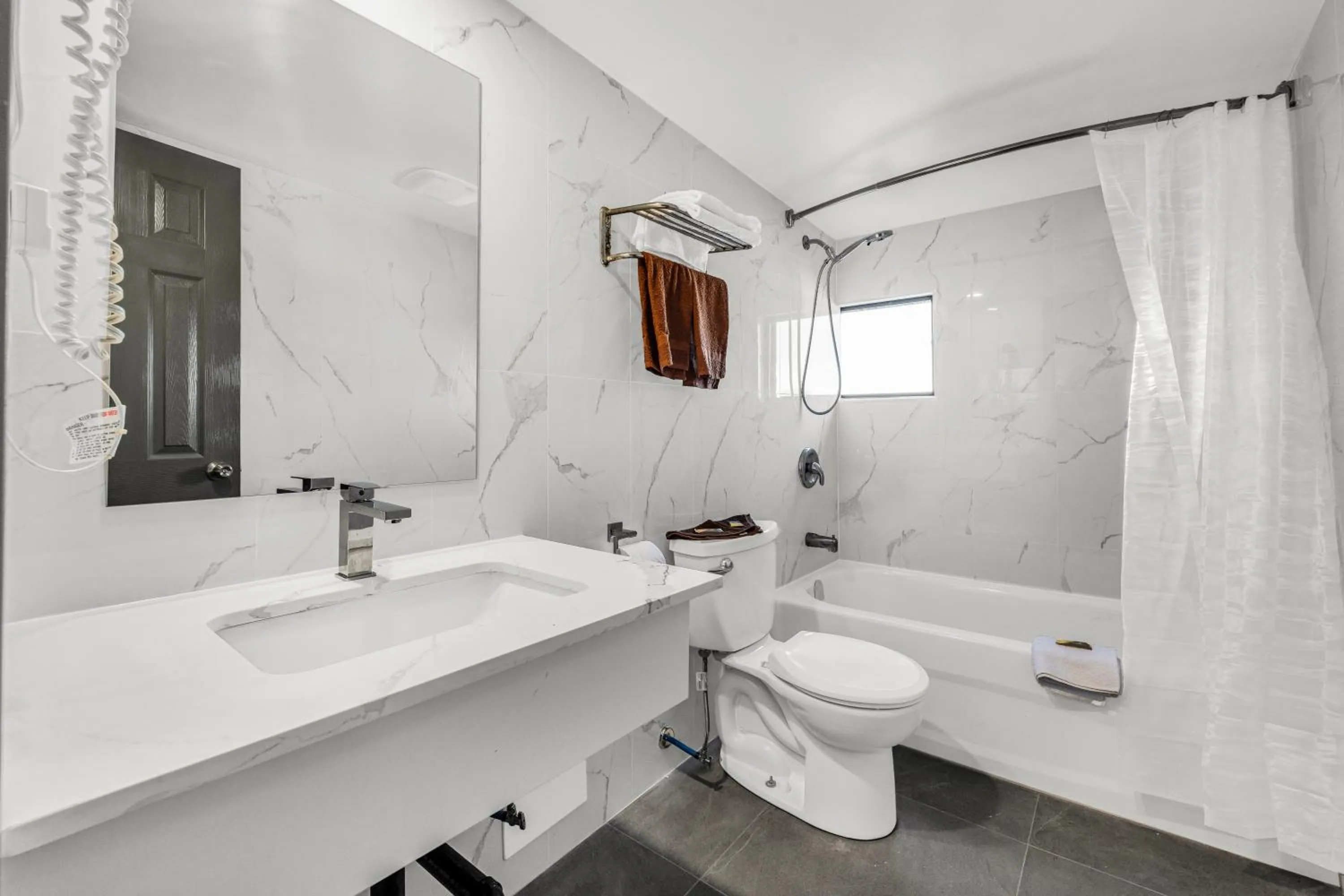 Shower in Park Motel