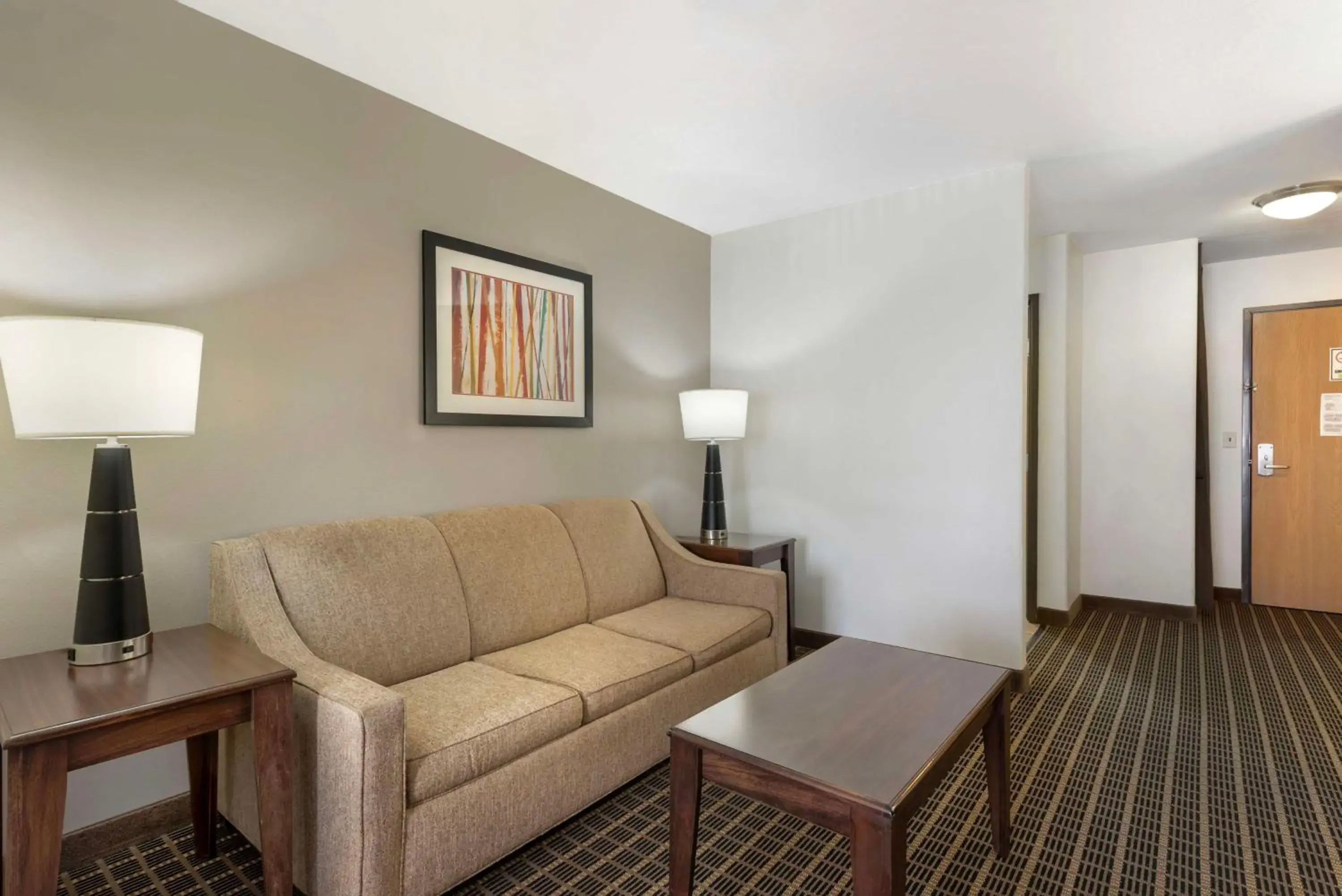 King Suite with Sofa Bed - Non-Smoking in Best Western Plus Eagleridge Inn & Suites King Suite with Sofa Bed - Non-Smoking in Best Western Plus Eagleridge Inn & Suites