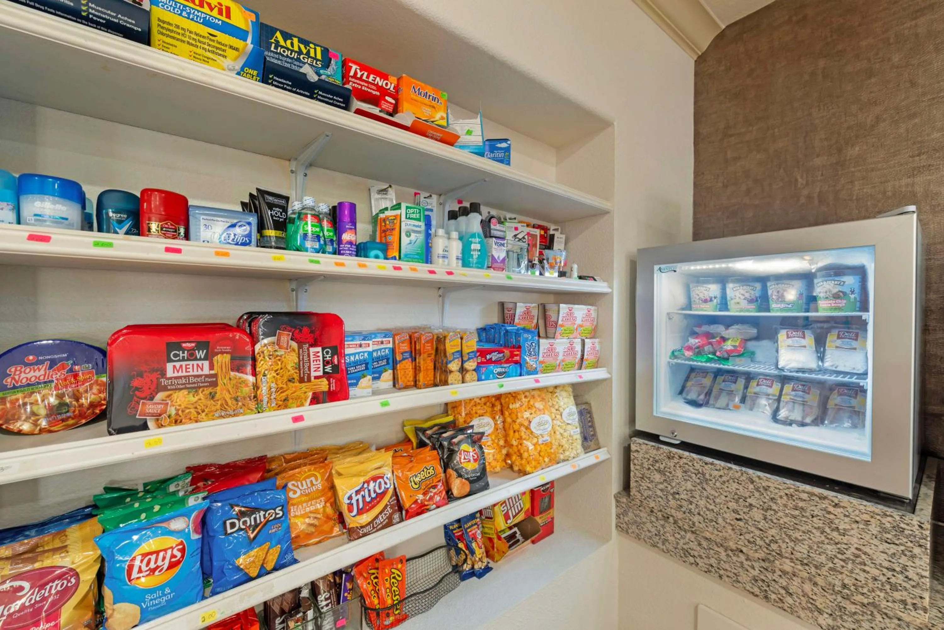 Property building in Best Western Plus Eagleridge Inn & Suites