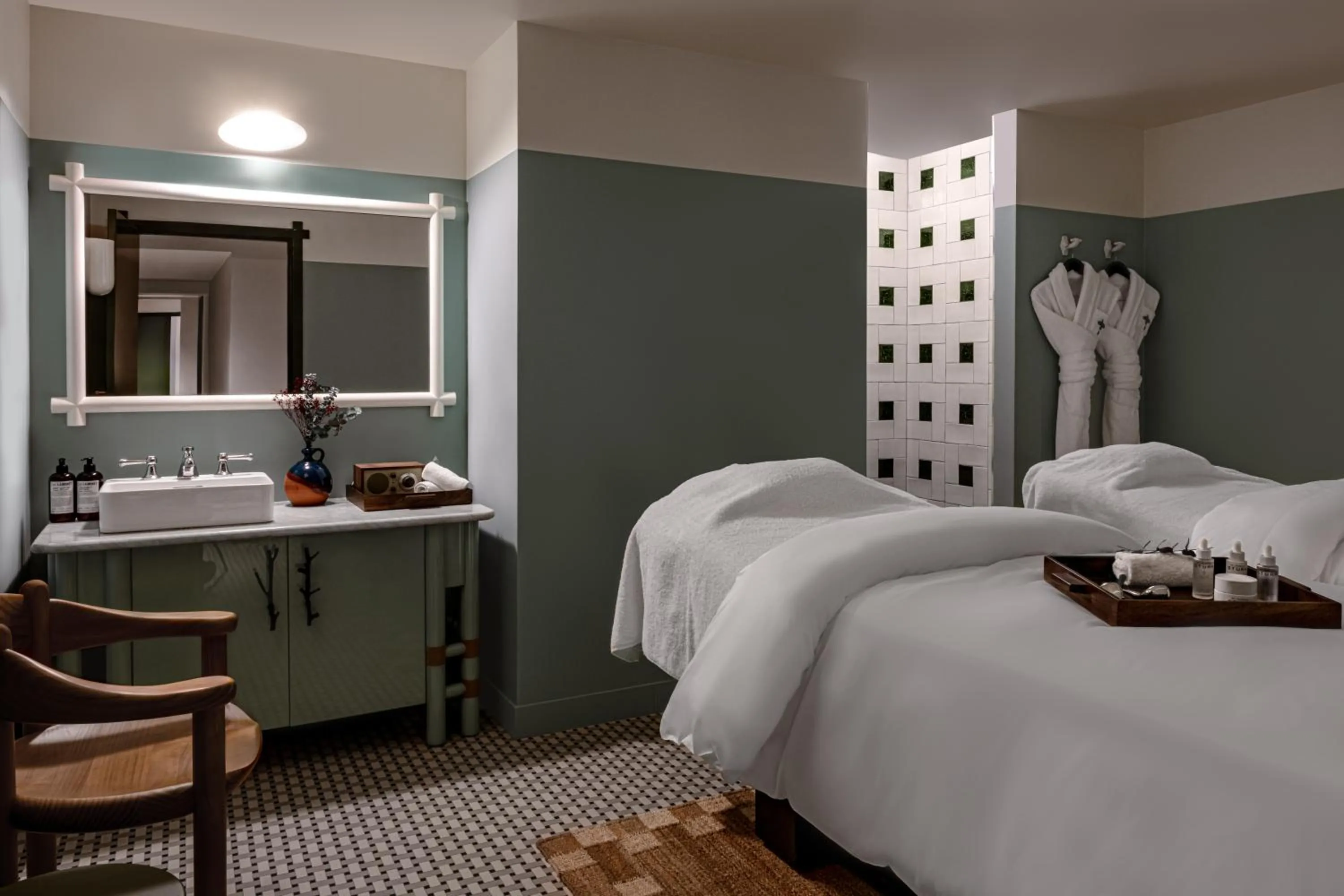 Spa and wellness centre/facilities, Bed in Experimental Chalet Val d'Isère