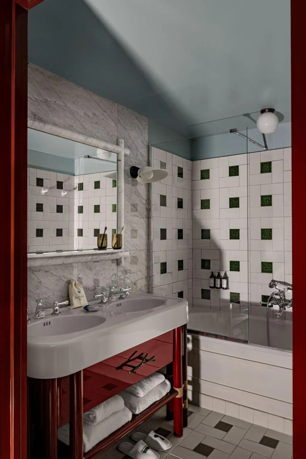 Bathroom in Experimental Chalet Val d'Isère