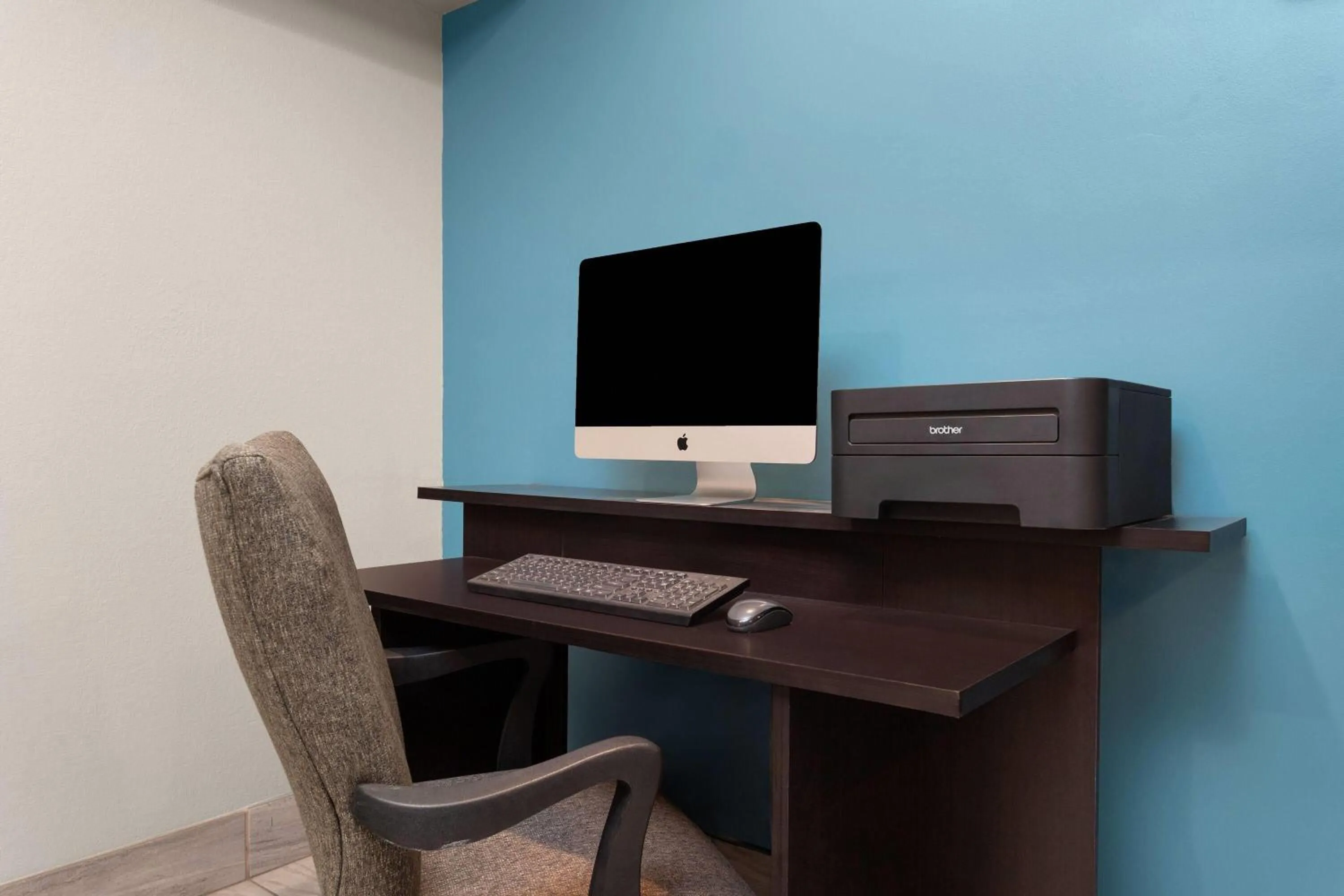 Business facilities in Days Inn by Wyndham Austin