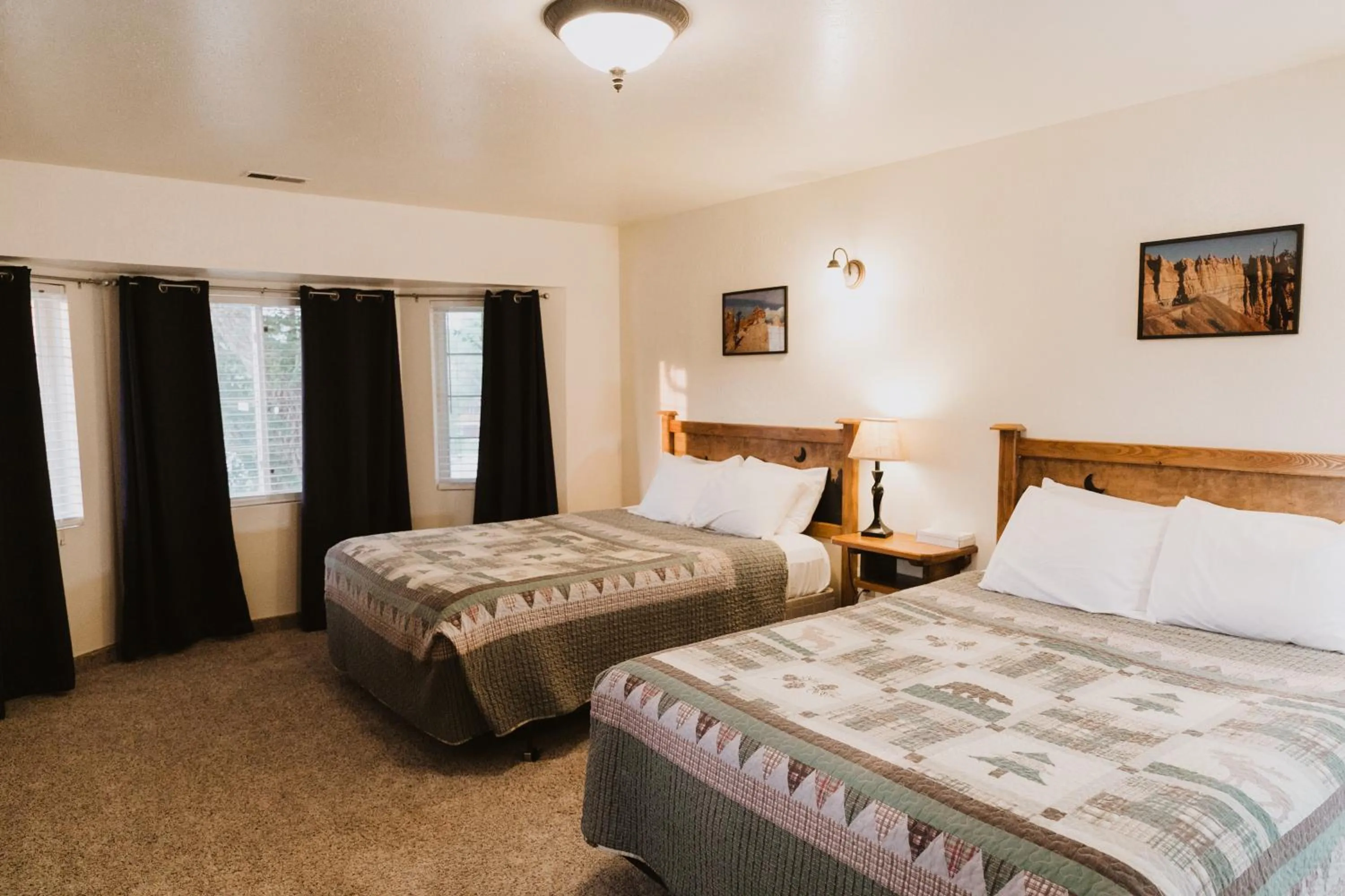 Bed in Bryce Pioneer Village