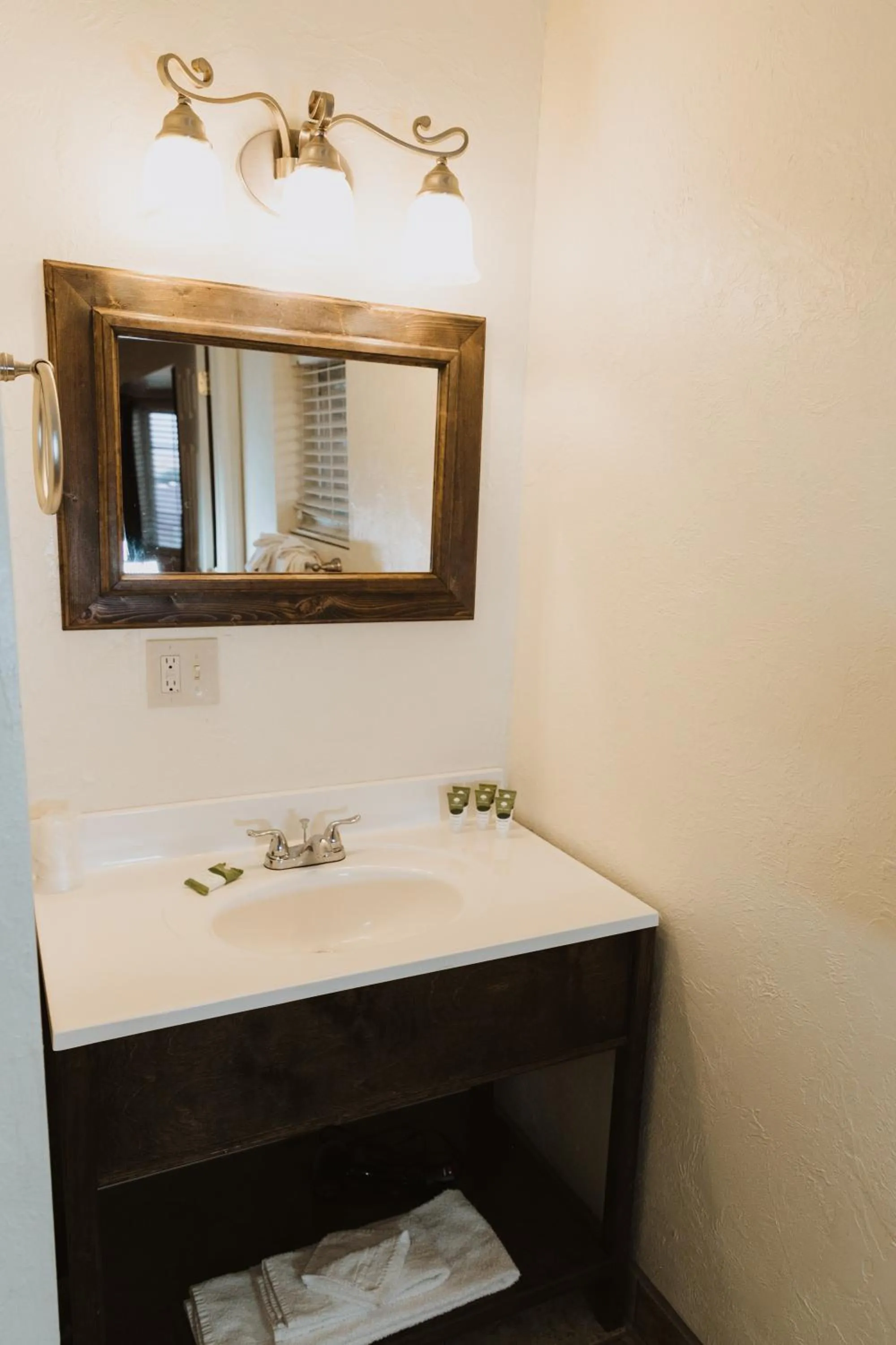 Bryce Pioneer Village