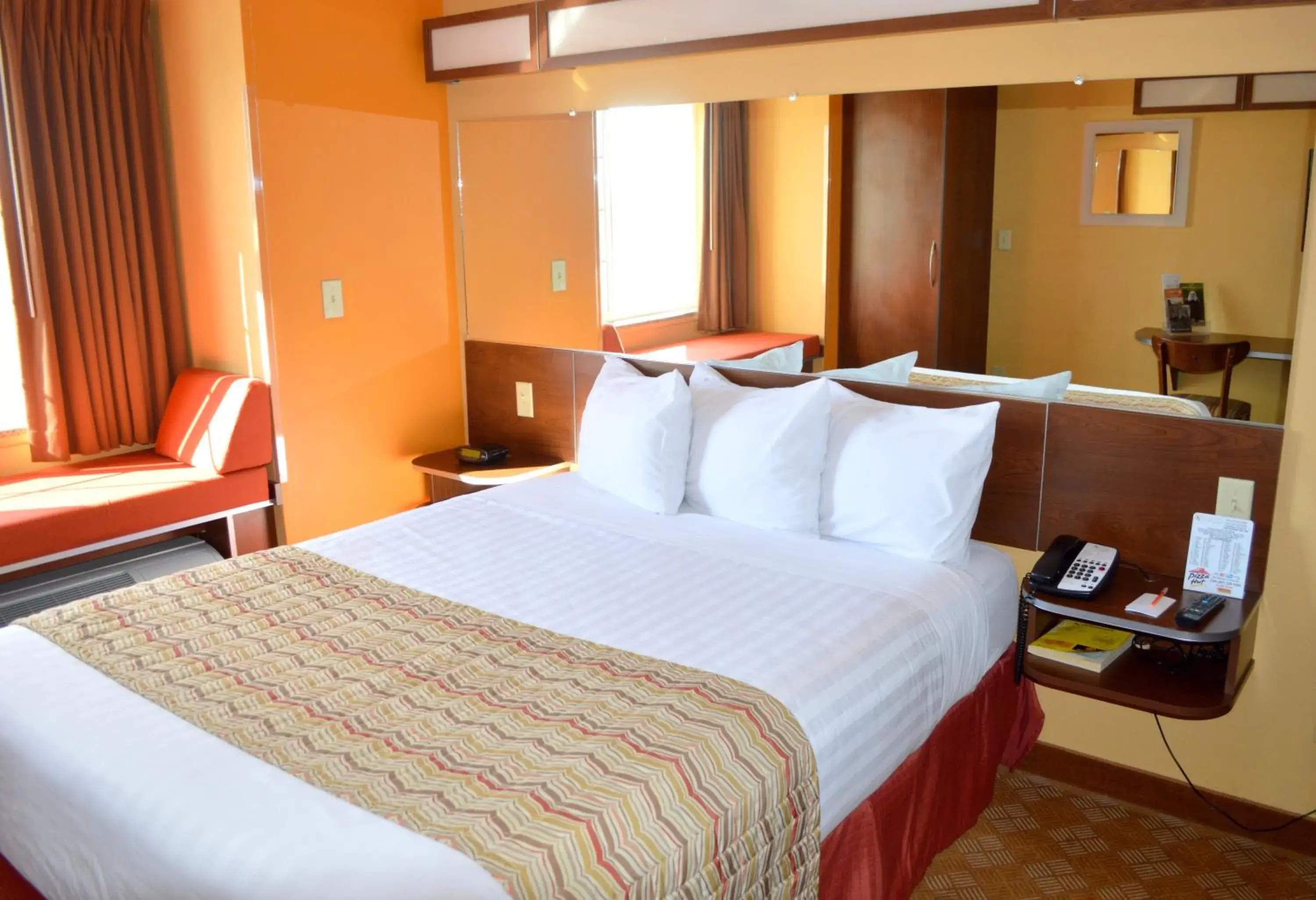 Day, Bed in Microtel Inn and Suites by Wyndham Rawlins Day, Bed in Microtel Inn and Suites by Wyndham Rawlins