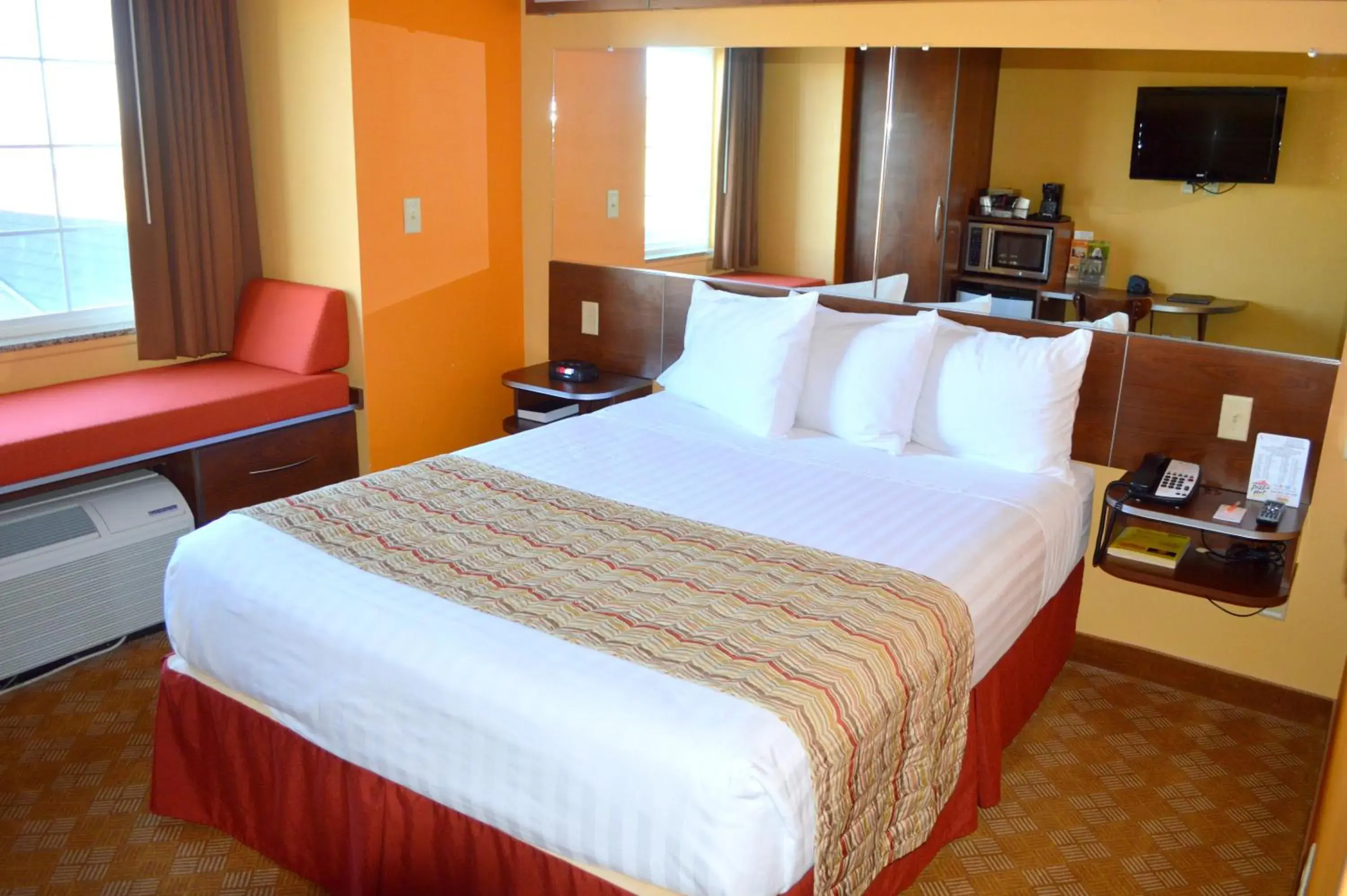 Bedroom, Bed in Microtel Inn and Suites by Wyndham Rawlins Bedroom, Bed in Microtel Inn and Suites by Wyndham Rawlins