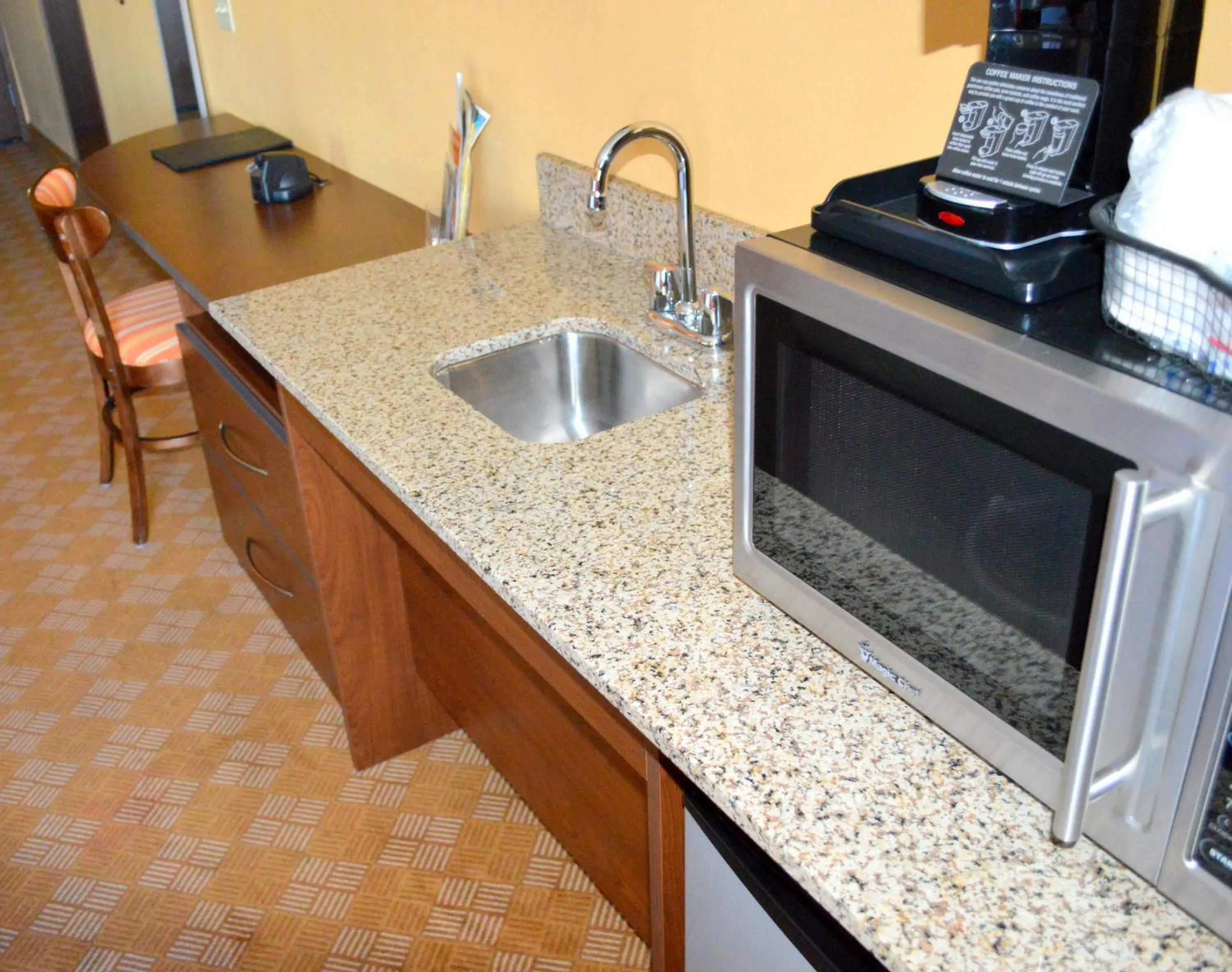 Kitchen or kitchenette in Microtel Inn and Suites by Wyndham Rawlins