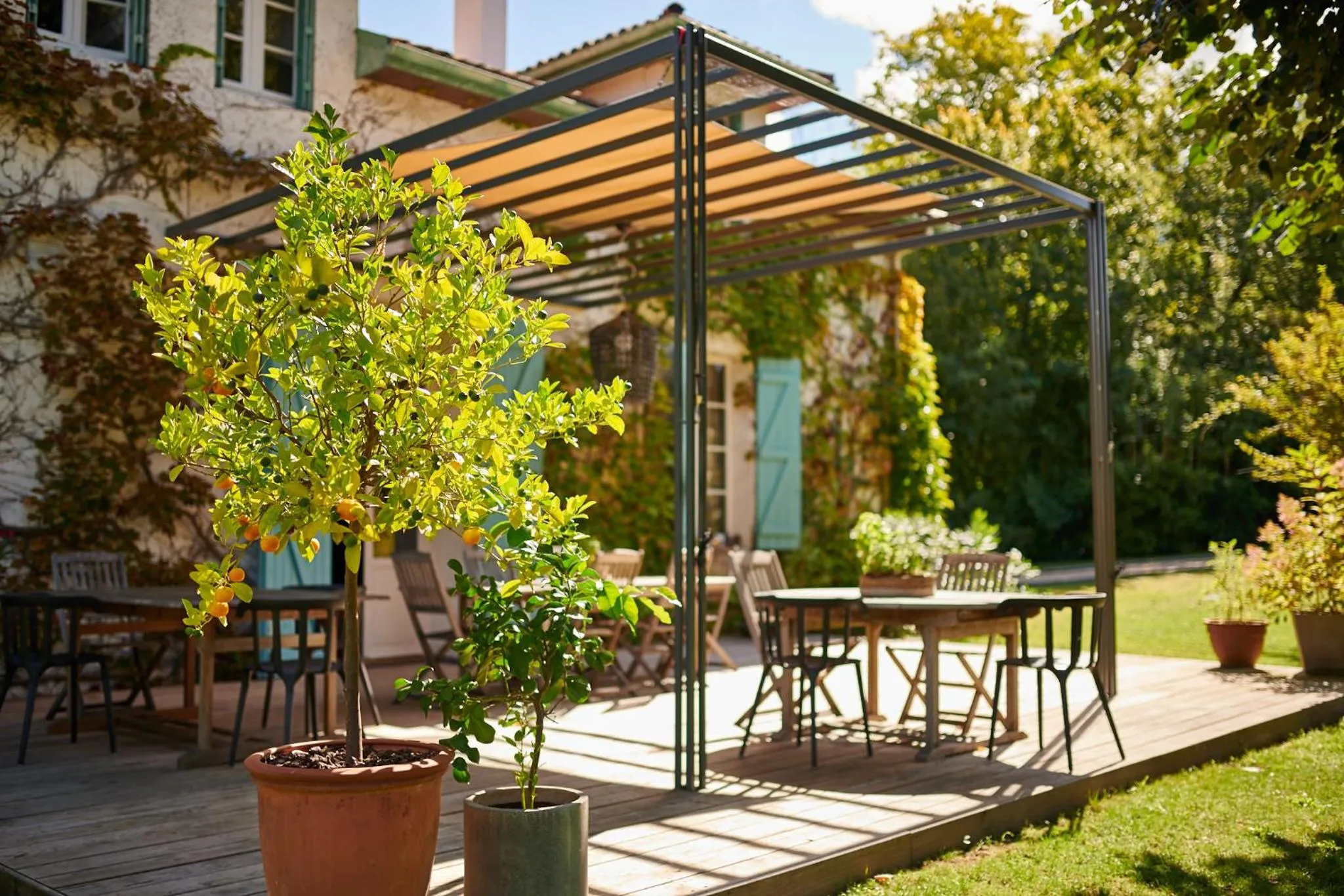 Garden view in BEL AIR MAISON D'HOTES DES LANDES
